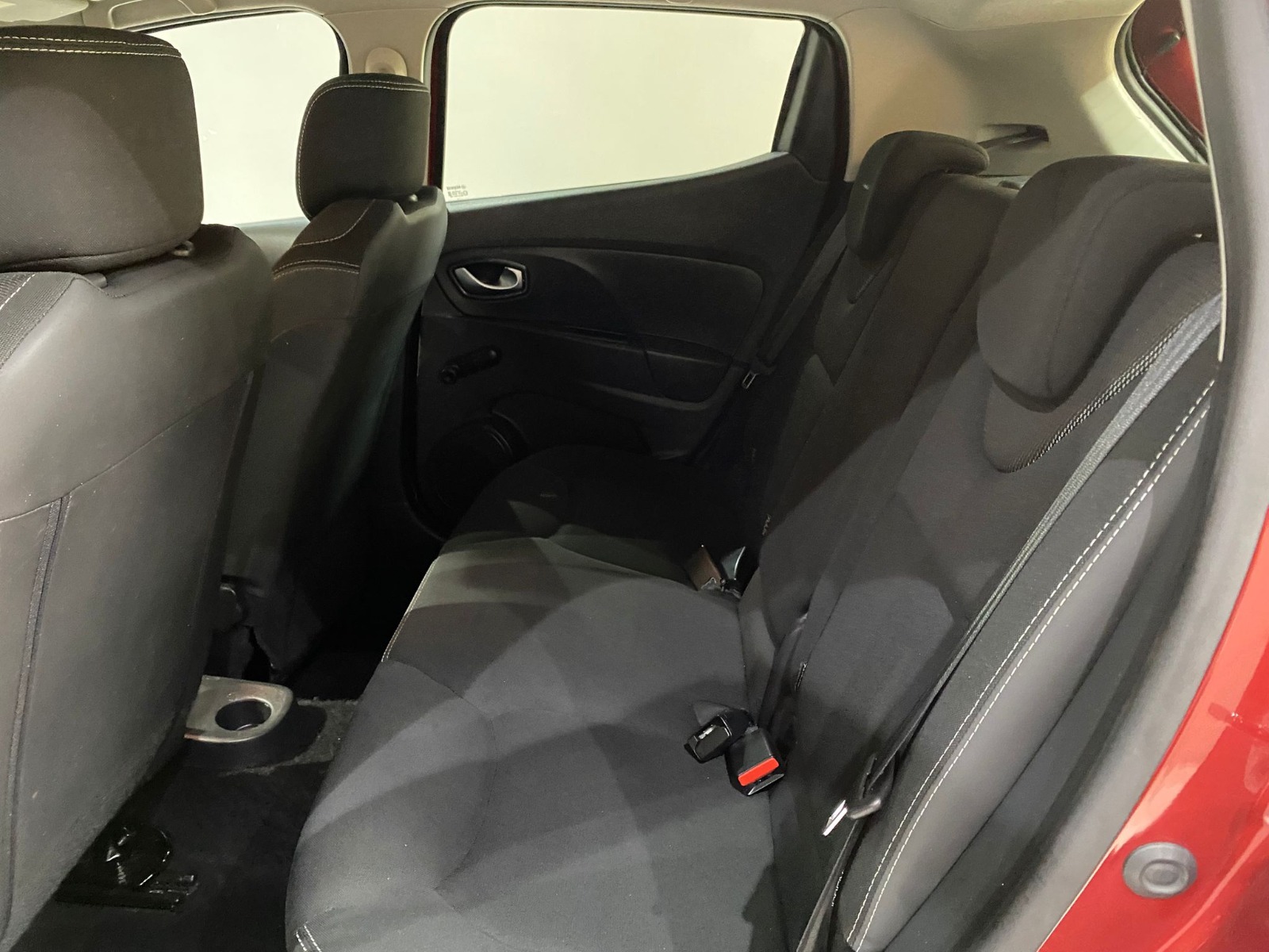 2019 Benzin Manuel Renault Clio Kırmızı Gürel Tasarım Aksesuar Otomotiv San. Tic. Ltd. Şti.