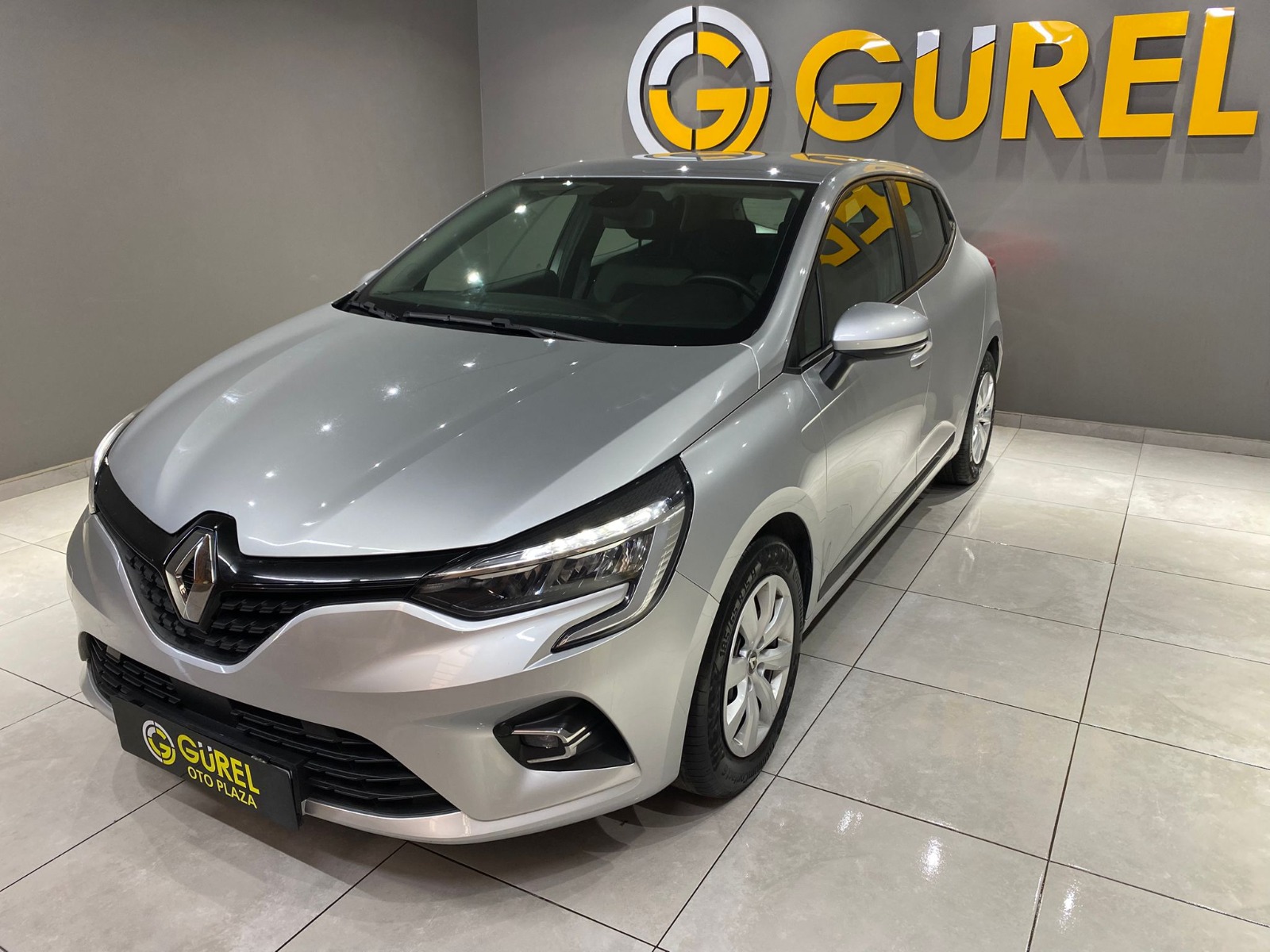 2020 Benzin Manuel Renault Clio Gümüş Gri Gürel Tasarım Aksesuar Otomotiv San. Tic. Ltd. Şti.