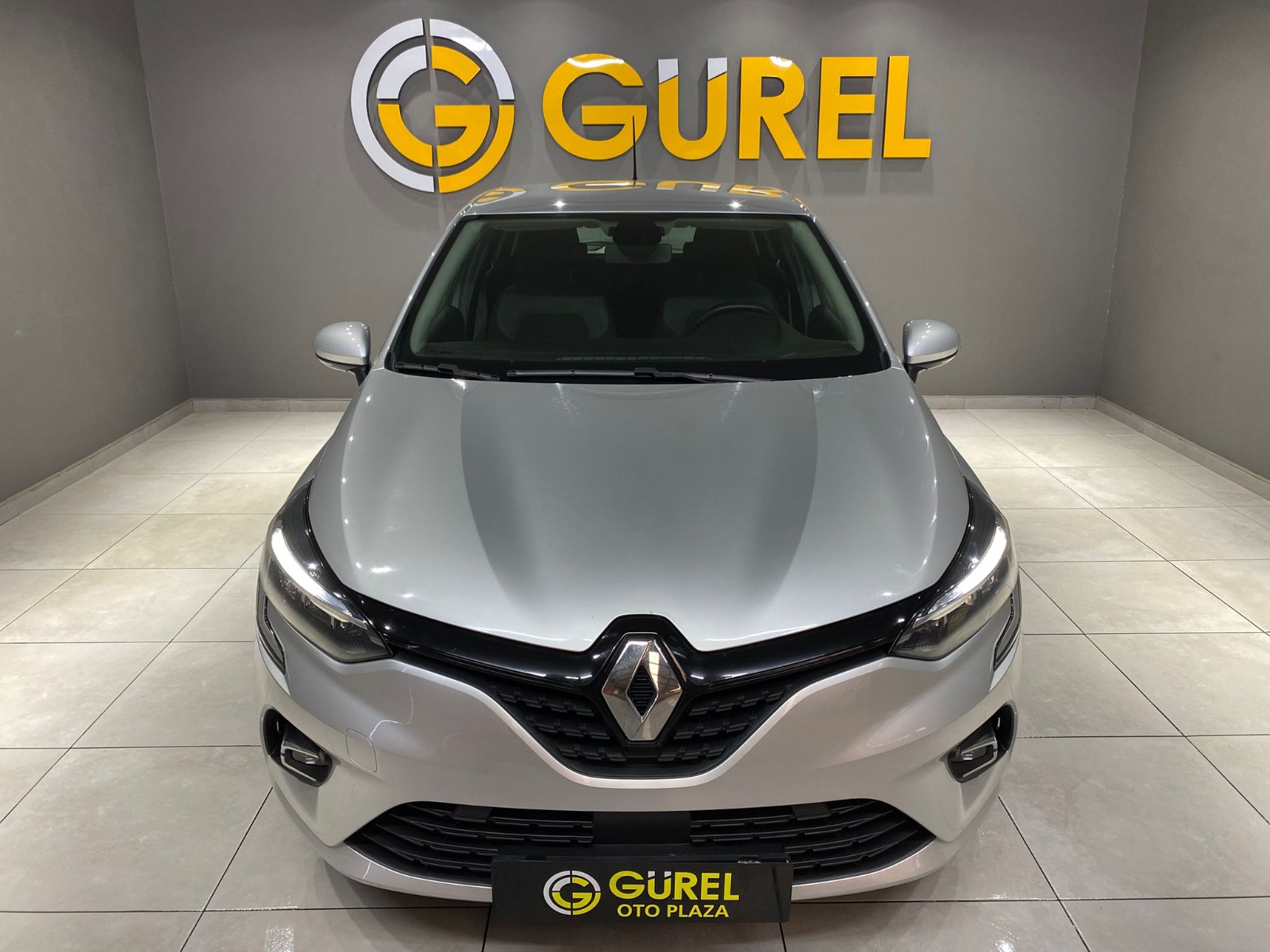 2020 Benzin Manuel Renault Clio Gümüş Gri Gürel Tasarım Aksesuar Otomotiv San. Tic. Ltd. Şti.