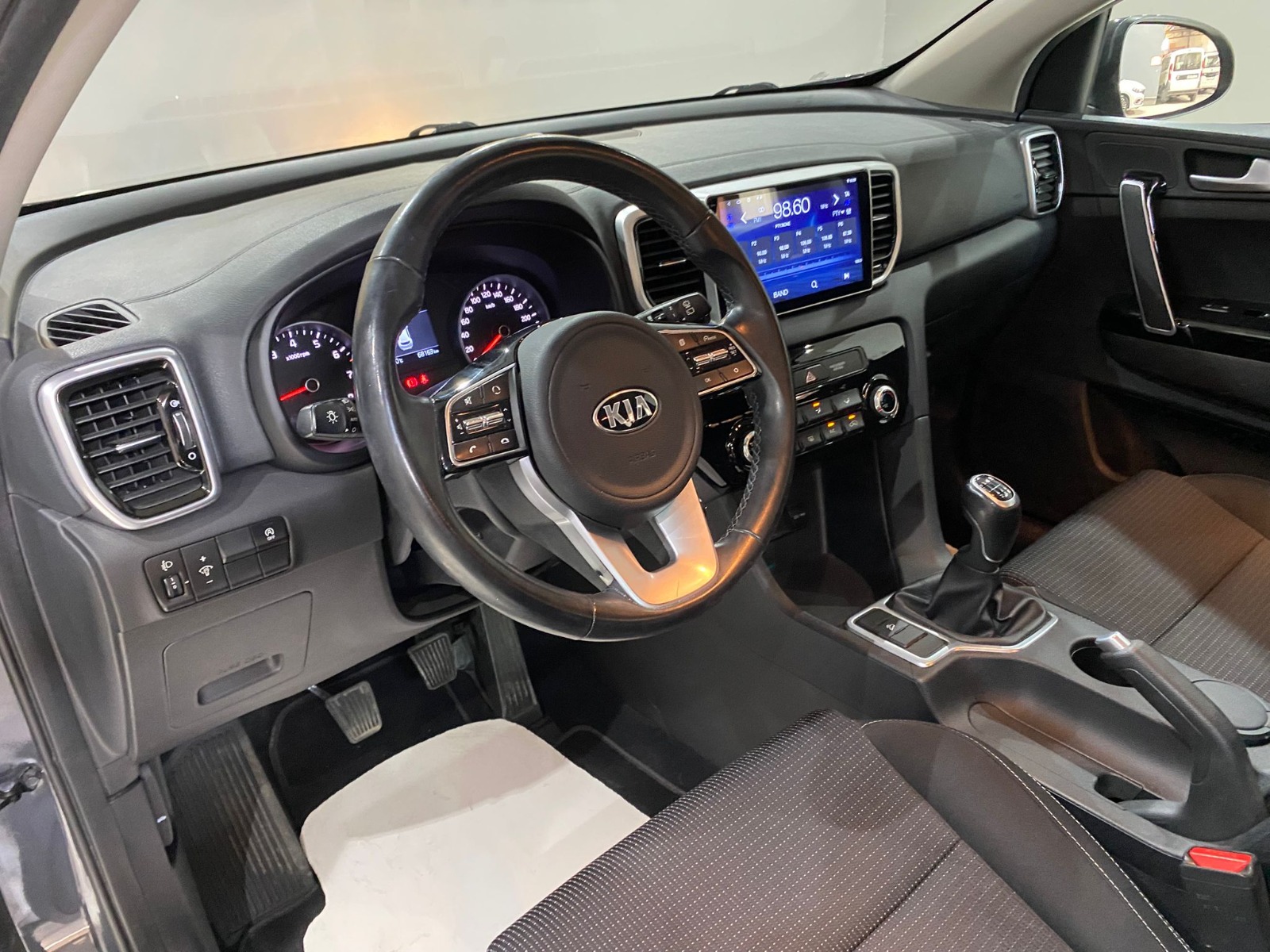 2021 Benzin Manuel Kia Sportage Gri Gürel Tasarım Aksesuar Otomotiv San. Tic. Ltd. Şti.
