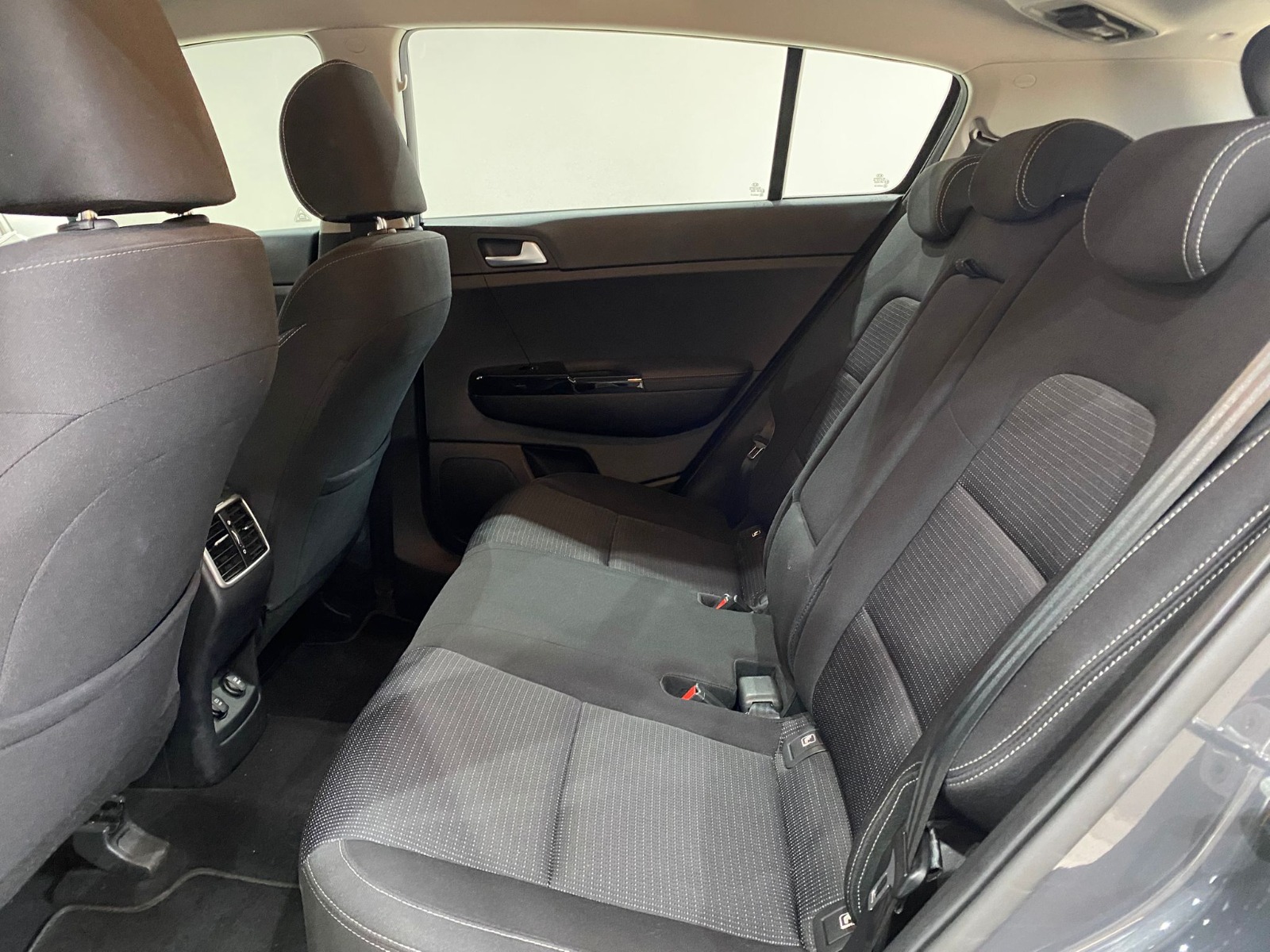 2021 Benzin Manuel Kia Sportage Gri Gürel Tasarım Aksesuar Otomotiv San. Tic. Ltd. Şti.