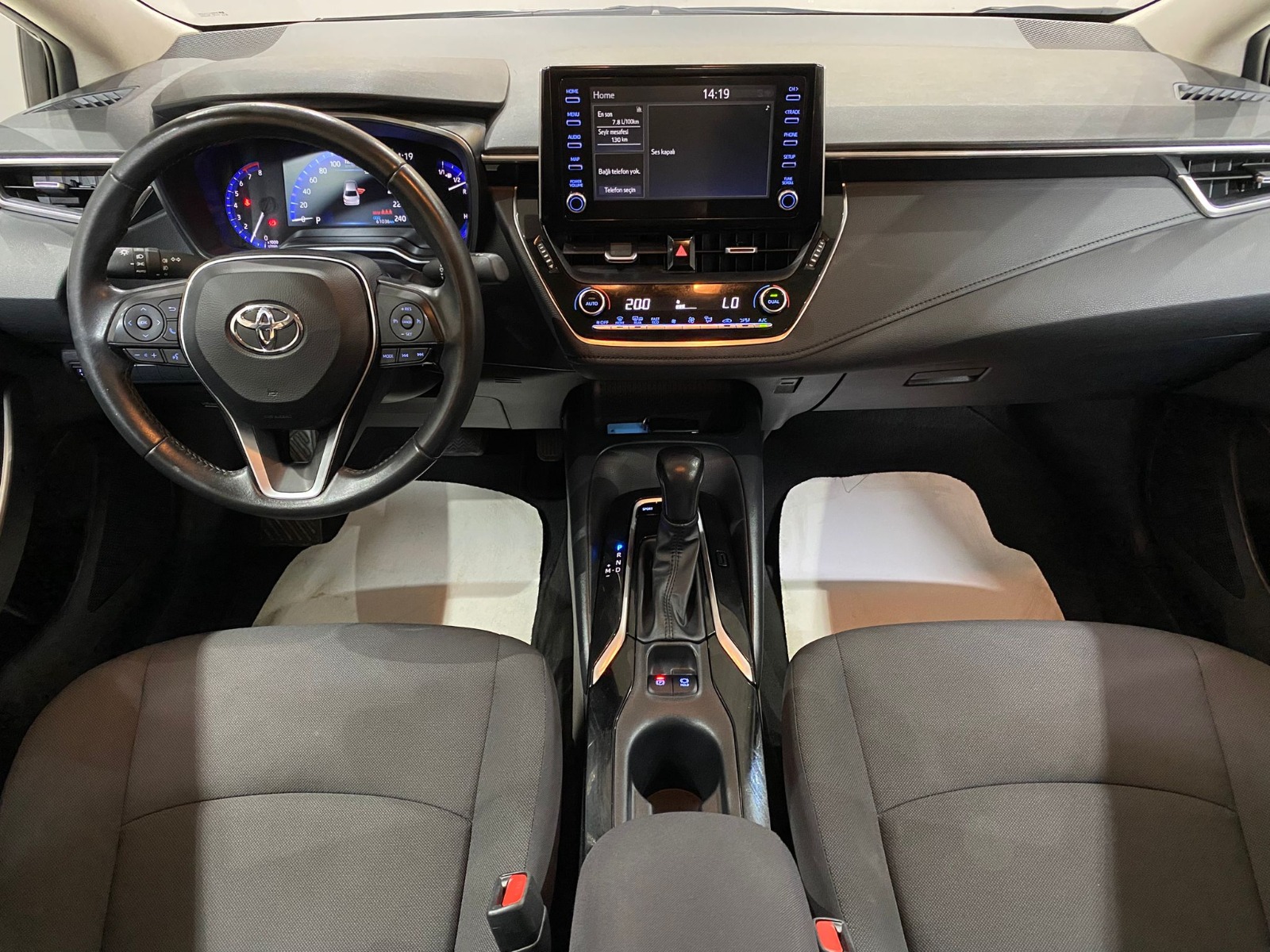2022 Benzin Otomatik Toyota Corolla Gri Gürel Tasarım Aksesuar Otomotiv San. Tic. Ltd. Şti.