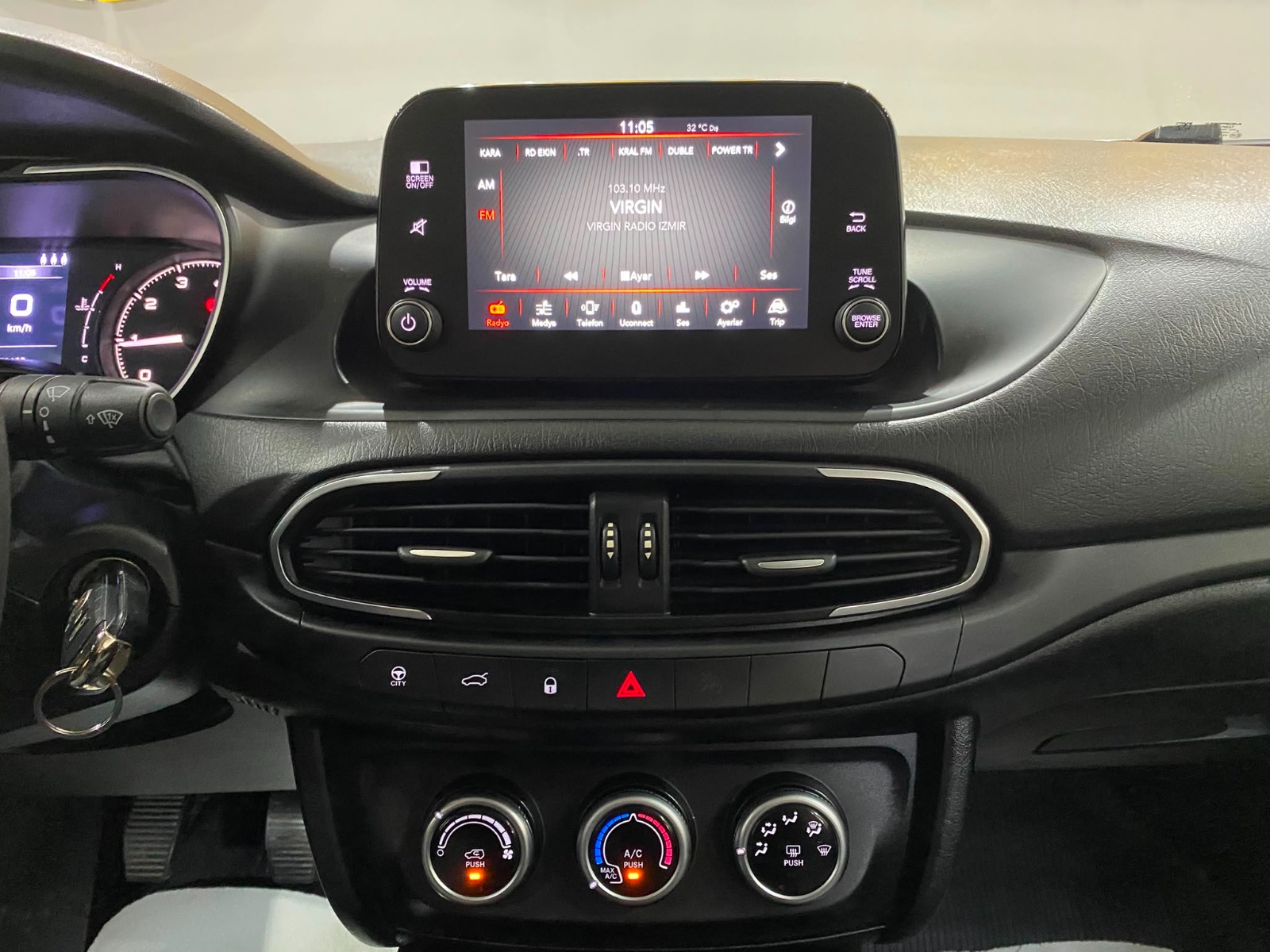 2022 Benzin Manuel Fiat Egea Beyaz Gürel Tasarım Aksesuar Otomotiv San. Tic. Ltd. Şti.