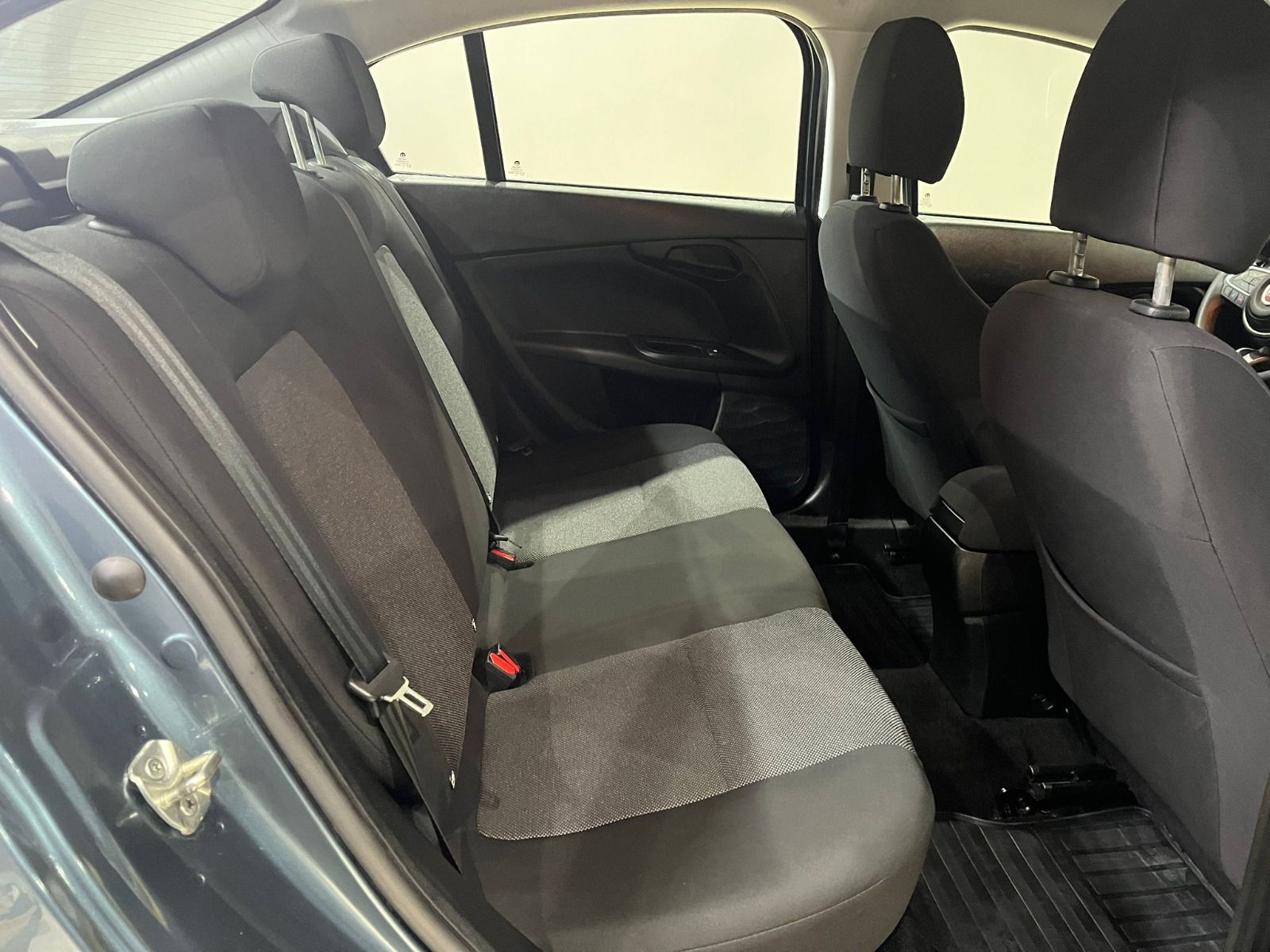 2023 Benzin Manuel Fiat Egea Mavi Gürel Tasarım Aksesuar Otomotiv San. Tic. Ltd. Şti.