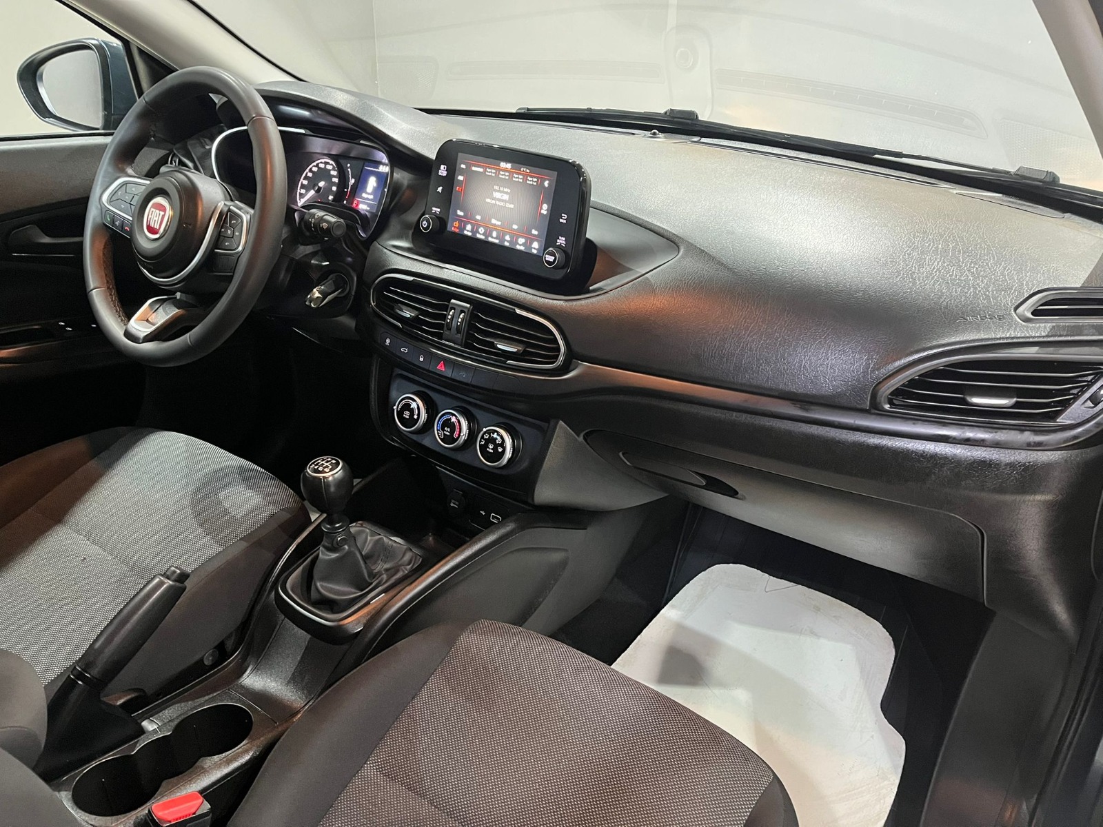 2023 Benzin Manuel Fiat Egea Mavi Gürel Tasarım Aksesuar Otomotiv San. Tic. Ltd. Şti.