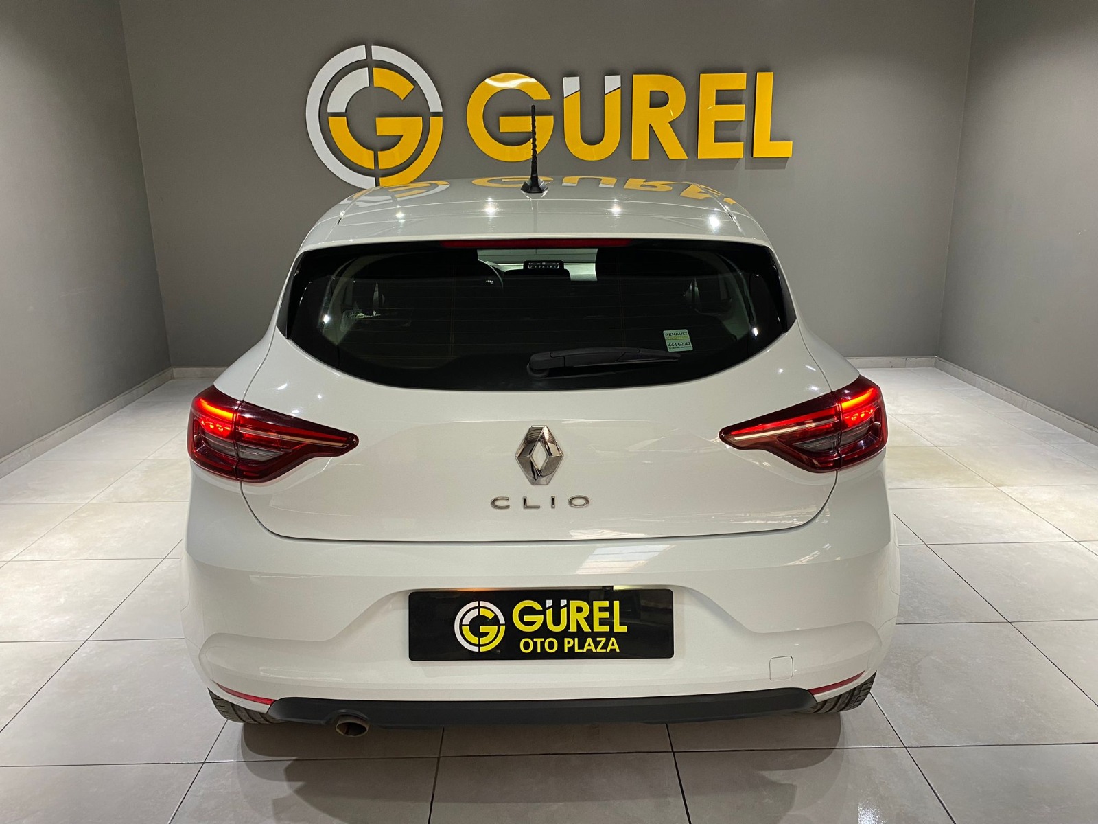 2021 Benzin Manuel Renault Clio Beyaz Gürel Tasarım Aksesuar Otomotiv San. Tic. Ltd. Şti.