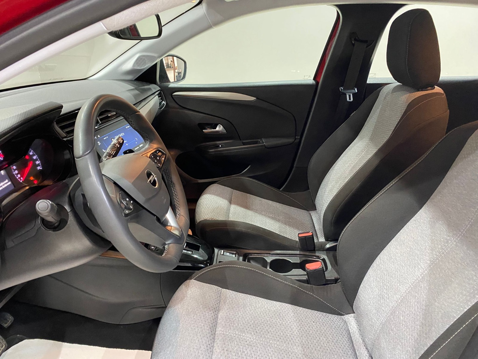 2025 Benzin Otomatik Opel Corsa Kırmızı Gürel Tasarım Aksesuar Otomotiv San. Tic. Ltd. Şti.