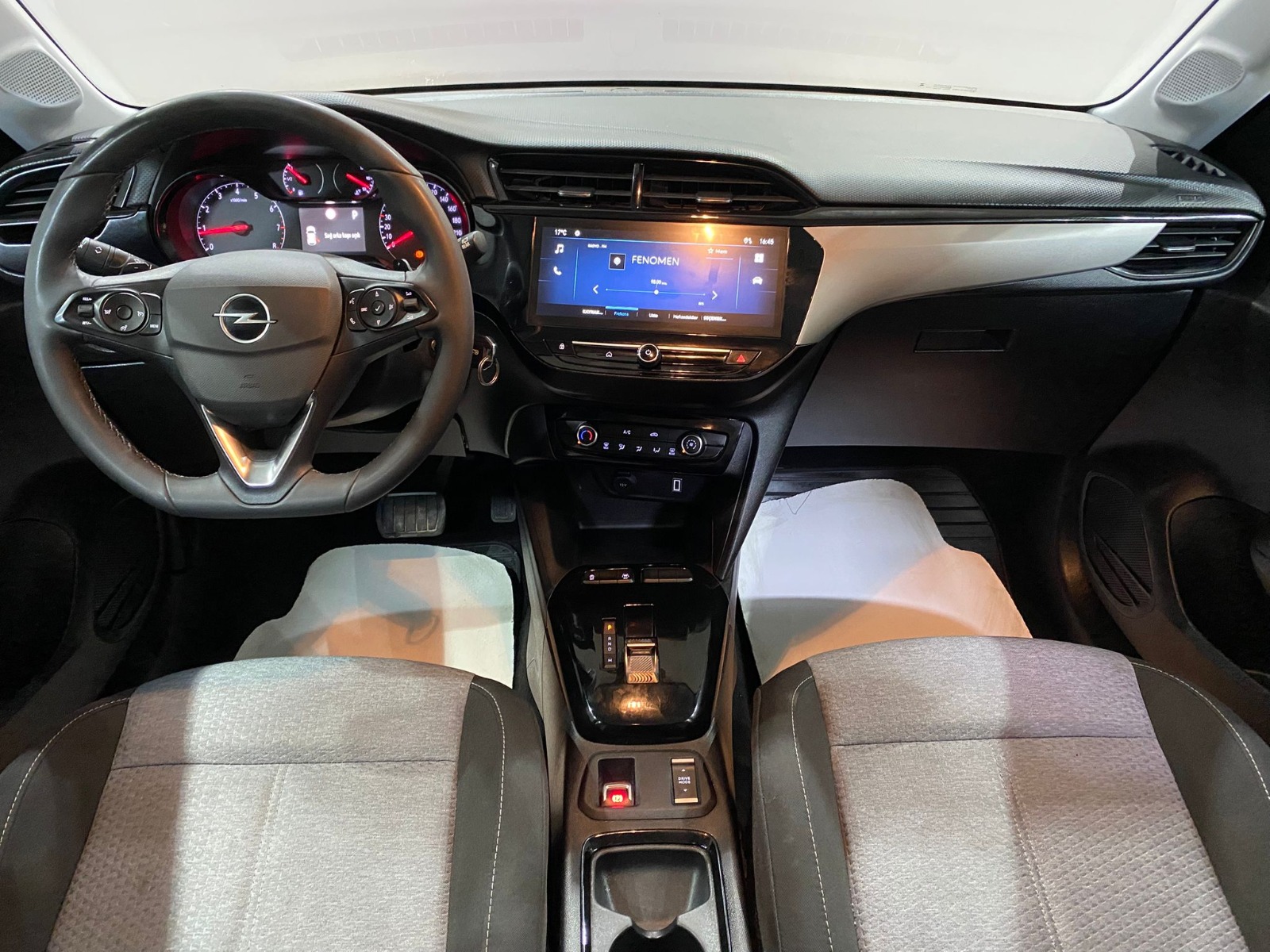 2025 Benzin Otomatik Opel Corsa Kırmızı Gürel Tasarım Aksesuar Otomotiv San. Tic. Ltd. Şti.