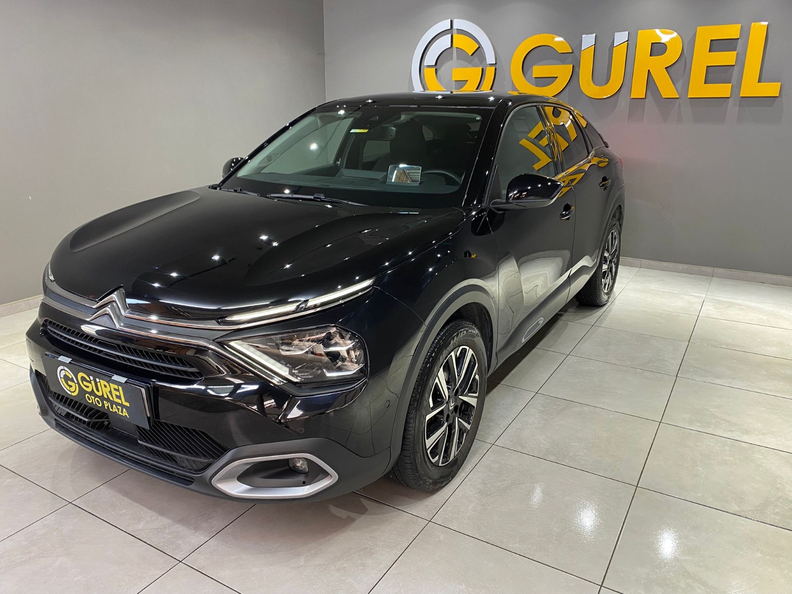 2024 Benzin Otomatik Citroen C4 Siyah Gürel Tasarım Aksesuar Otomotiv San. Tic. Ltd. Şti.