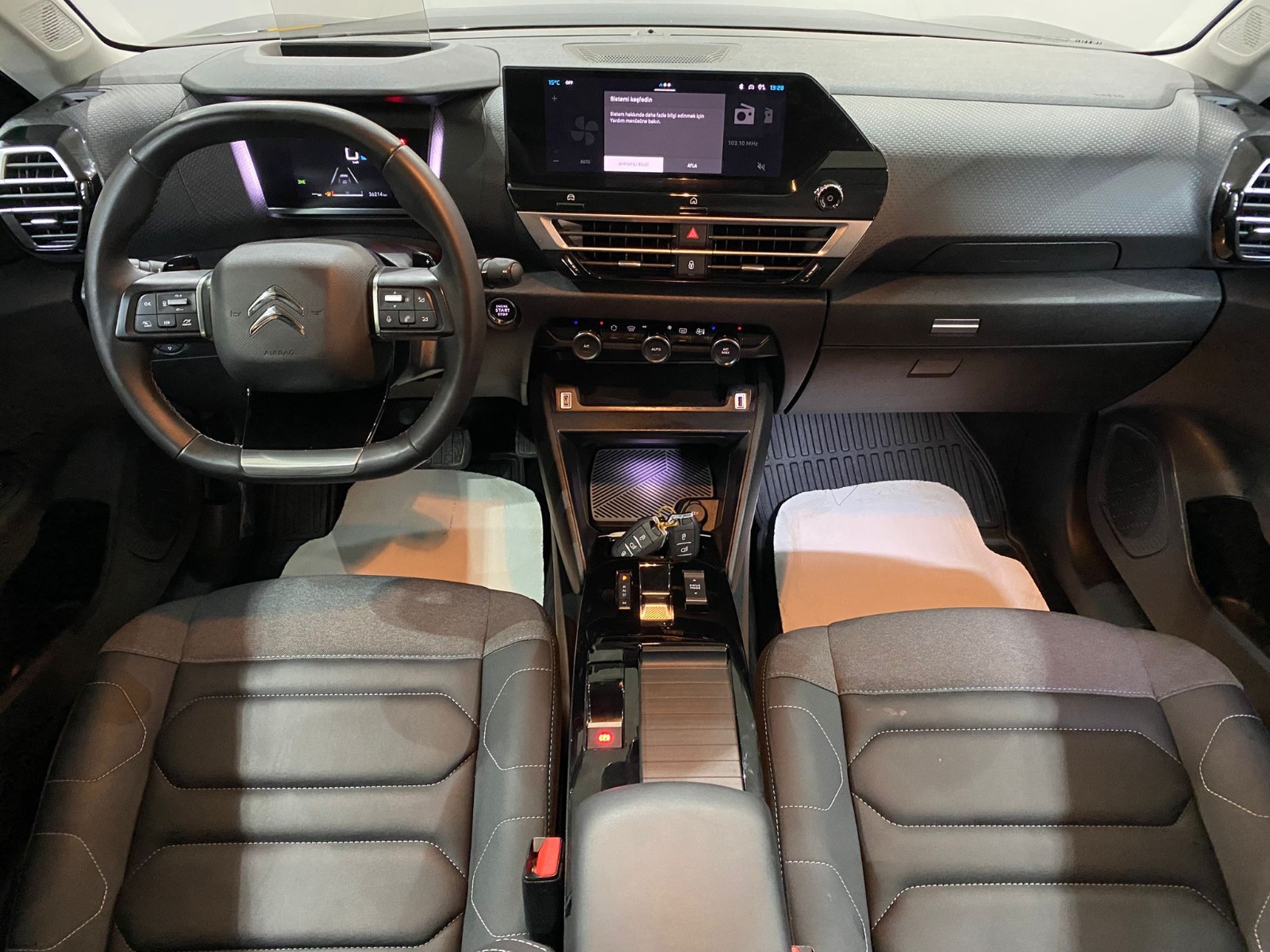 2024 Benzin Otomatik Citroen C4 Siyah Gürel Tasarım Aksesuar Otomotiv San. Tic. Ltd. Şti.