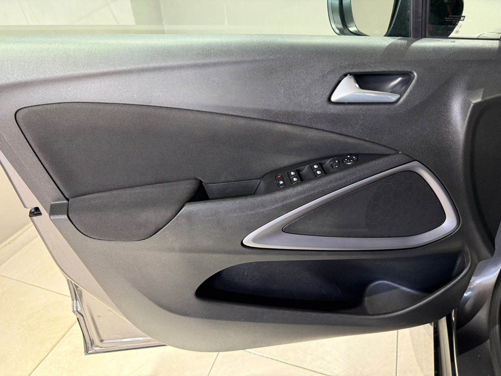 2024 Benzin Otomatik Opel Crossland Gri Gürel Tasarım Aksesuar Otomotiv San. Tic. Ltd. Şti.