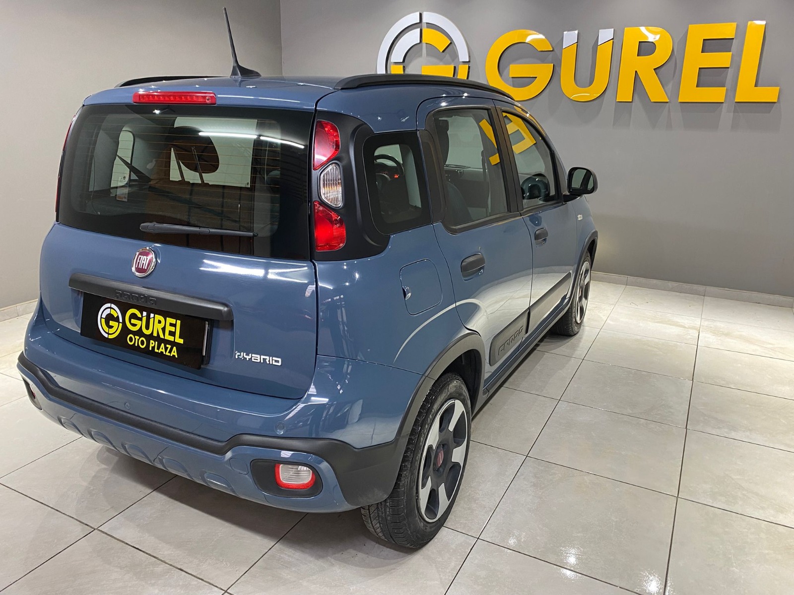 2021 MHEV Manuel Fiat Panda Mavi Gürel Tasarım Aksesuar Otomotiv San. Tic. Ltd. Şti.