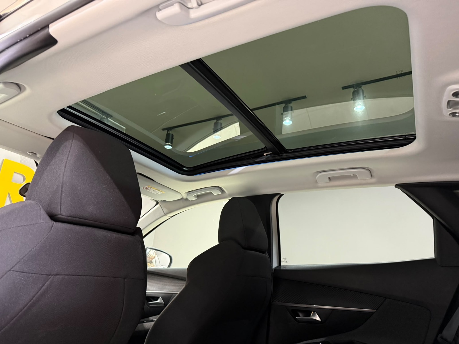 2022 Dizel Otomatik Peugeot 3008 Beyaz Gürel Tasarım Aksesuar Otomotiv San. Tic. Ltd. Şti.
