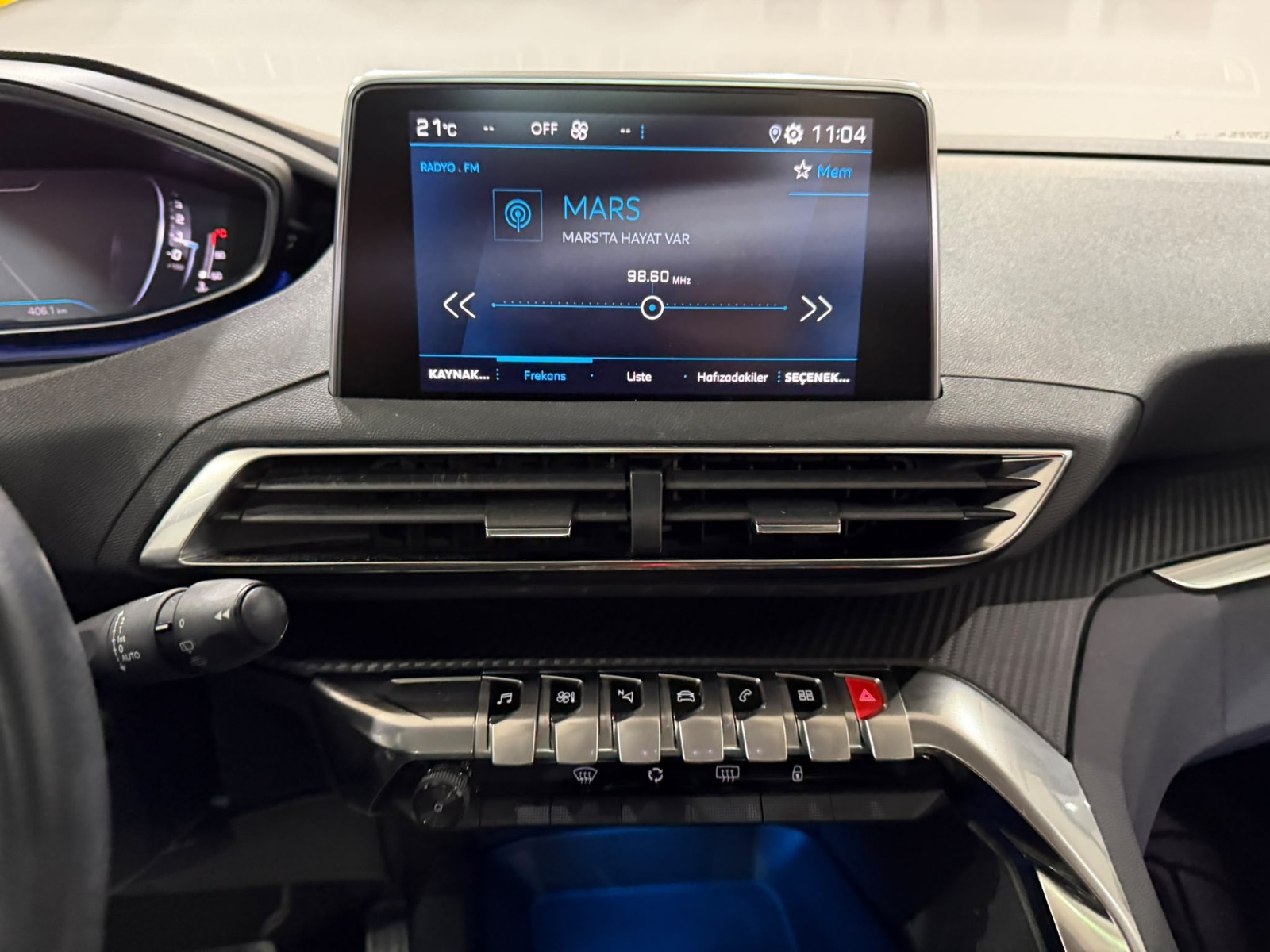 2022 Dizel Otomatik Peugeot 3008 Beyaz Gürel Tasarım Aksesuar Otomotiv San. Tic. Ltd. Şti.