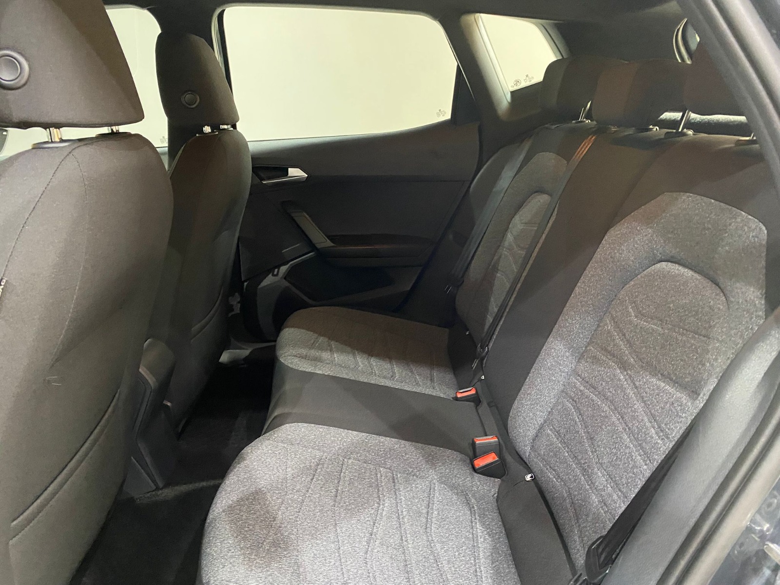 2024 Benzin Otomatik Seat Arona Gri Gürel Tasarım Aksesuar Otomotiv San. Tic. Ltd. Şti.