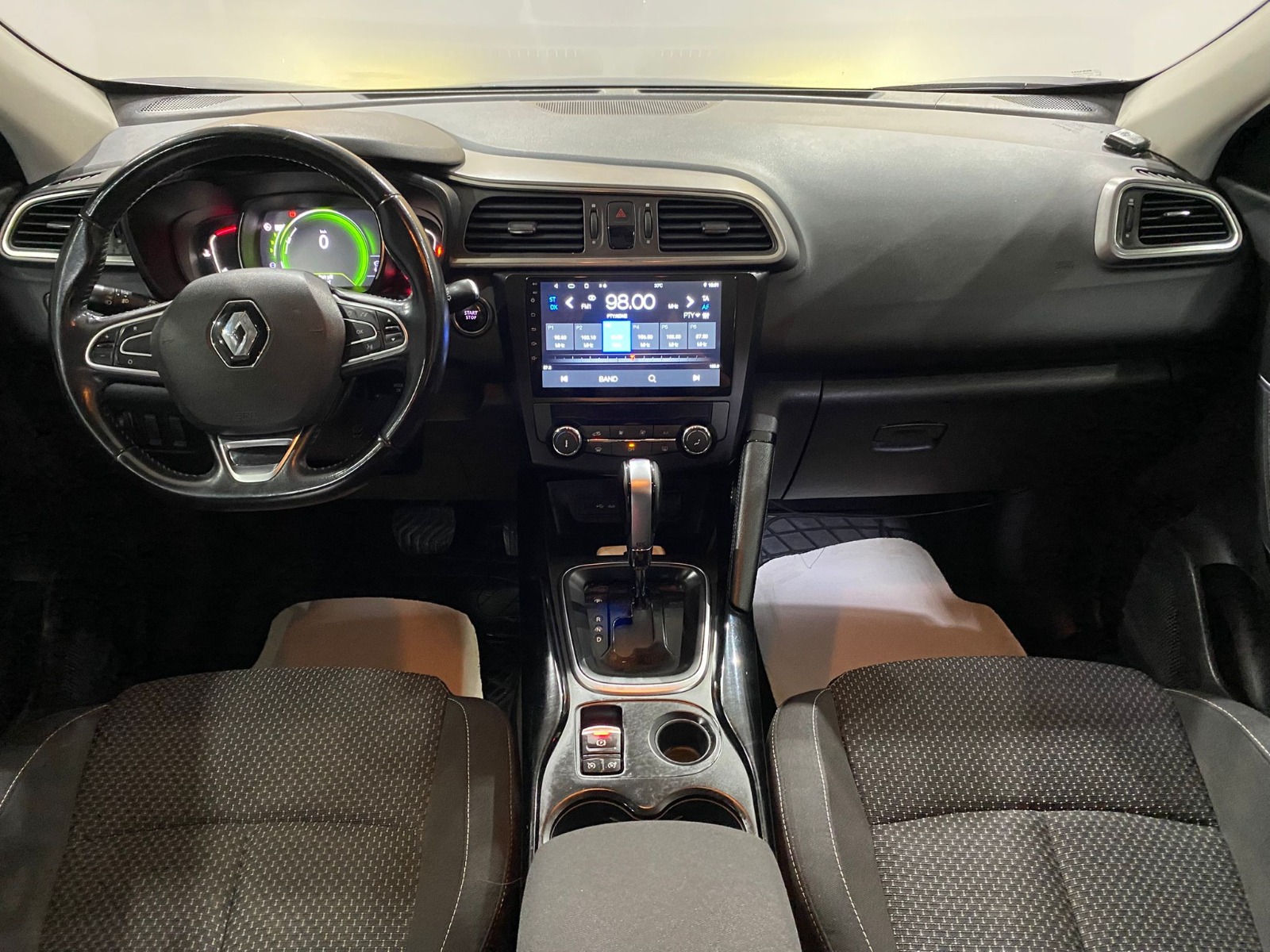 2017 Dizel Otomatik Renault Kadjar Mavi Gürel Tasarım Aksesuar Otomotiv San. Tic. Ltd. Şti.