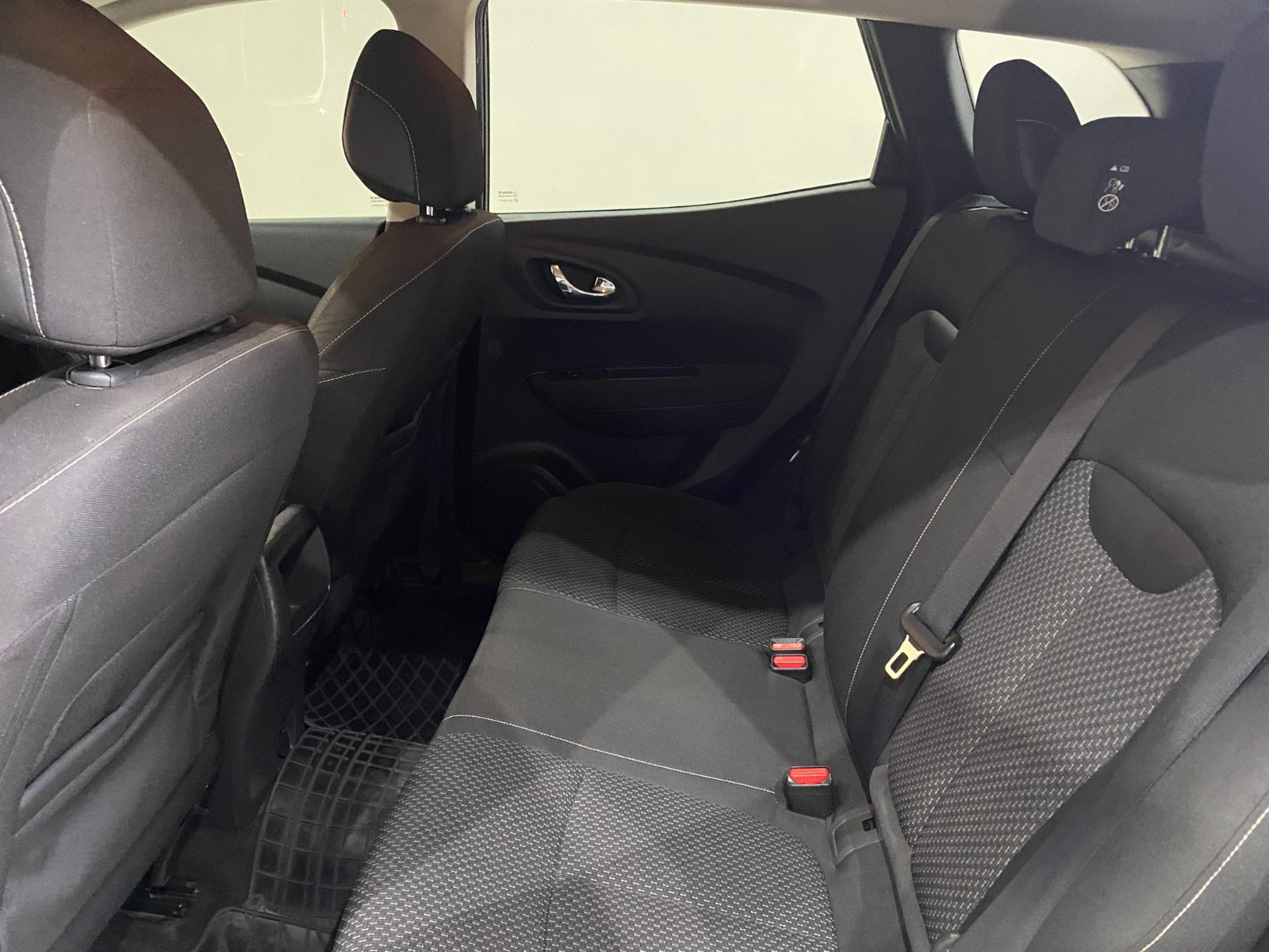 2017 Dizel Otomatik Renault Kadjar Mavi Gürel Tasarım Aksesuar Otomotiv San. Tic. Ltd. Şti.
