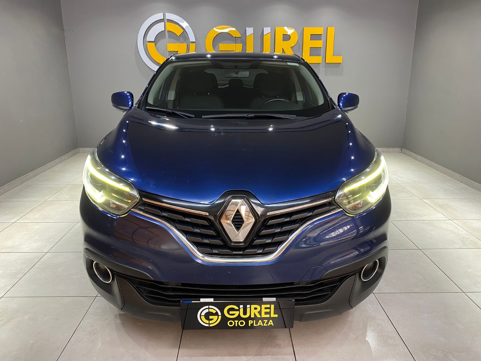 2017 Dizel Otomatik Renault Kadjar Mavi Gürel Tasarım Aksesuar Otomotiv San. Tic. Ltd. Şti.