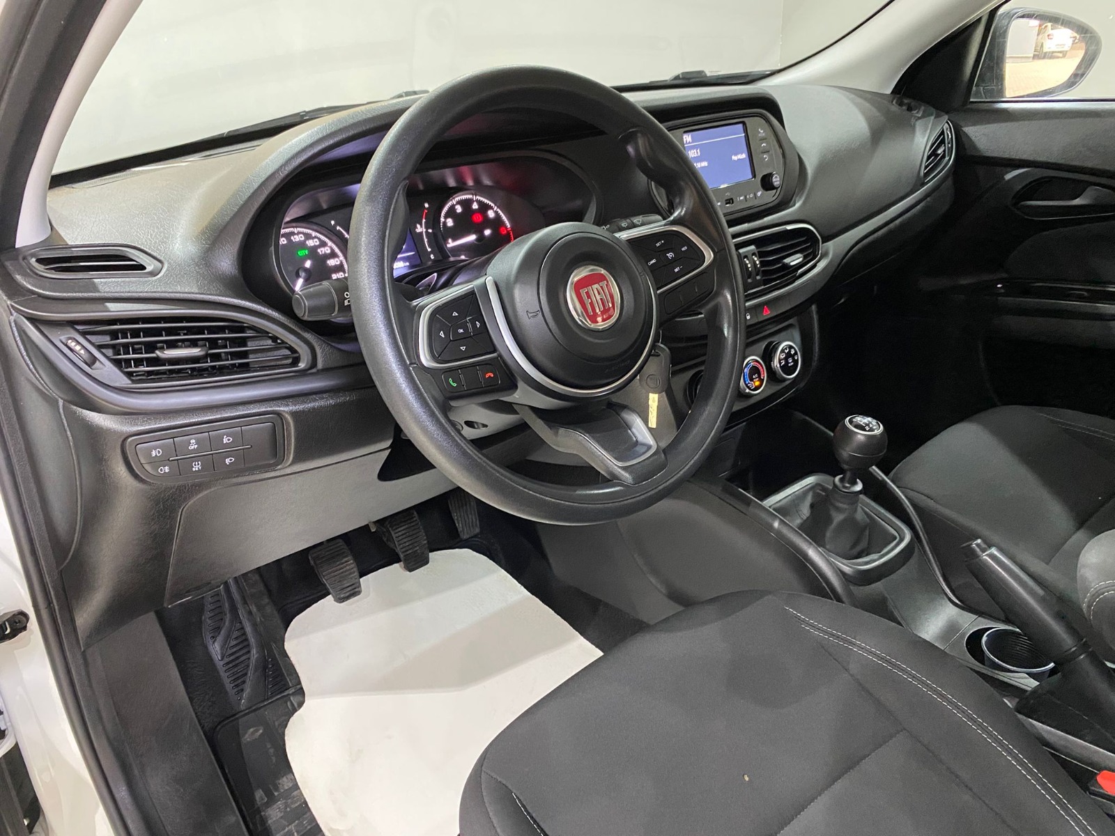 2024 Benzin Manuel Fiat Egea Beyaz Gürel Tasarım Aksesuar Otomotiv San. Tic. Ltd. Şti.