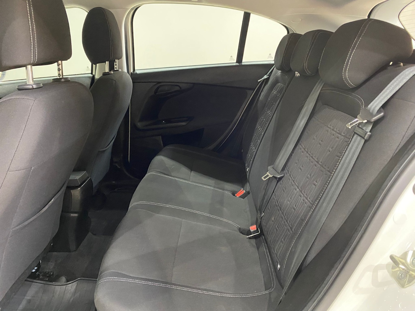2024 Benzin Manuel Fiat Egea Beyaz Gürel Tasarım Aksesuar Otomotiv San. Tic. Ltd. Şti.