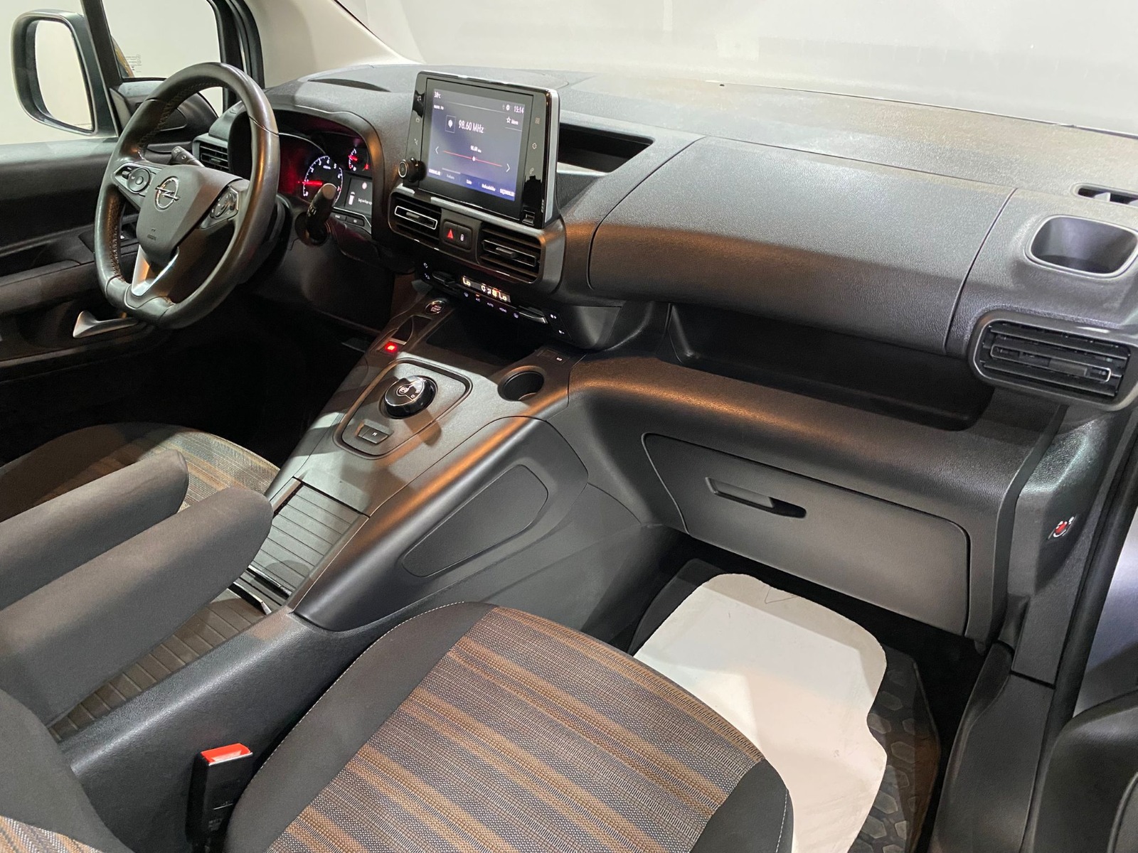 2023 Dizel Otomatik Opel Combo Gri Gürel Tasarım Aksesuar Otomotiv San. Tic. Ltd. Şti.