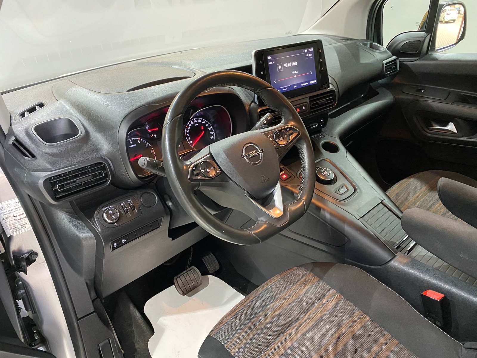 2023 Dizel Otomatik Opel Combo Gri Gürel Tasarım Aksesuar Otomotiv San. Tic. Ltd. Şti.