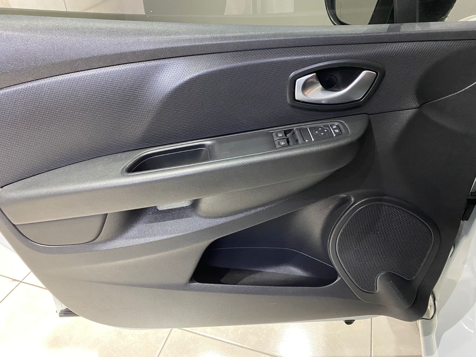 2020 Benzin Manuel Renault Clio Beyaz Gürel Tasarım Aksesuar Otomotiv San. Tic. Ltd. Şti.