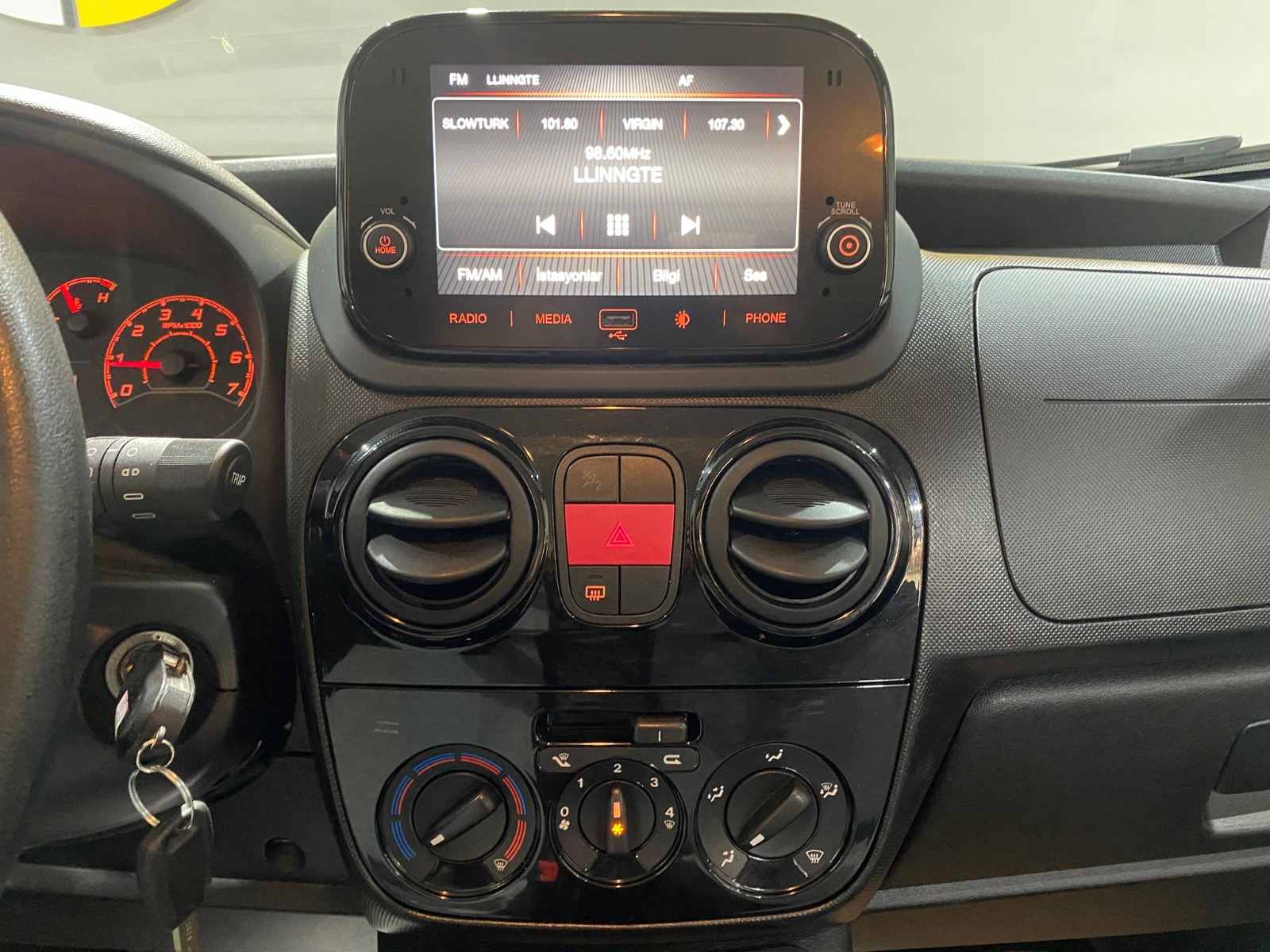2024 Benzin Manuel Fiat Fiorino Beyaz Gürel Tasarım Aksesuar Otomotiv San. Tic. Ltd. Şti.