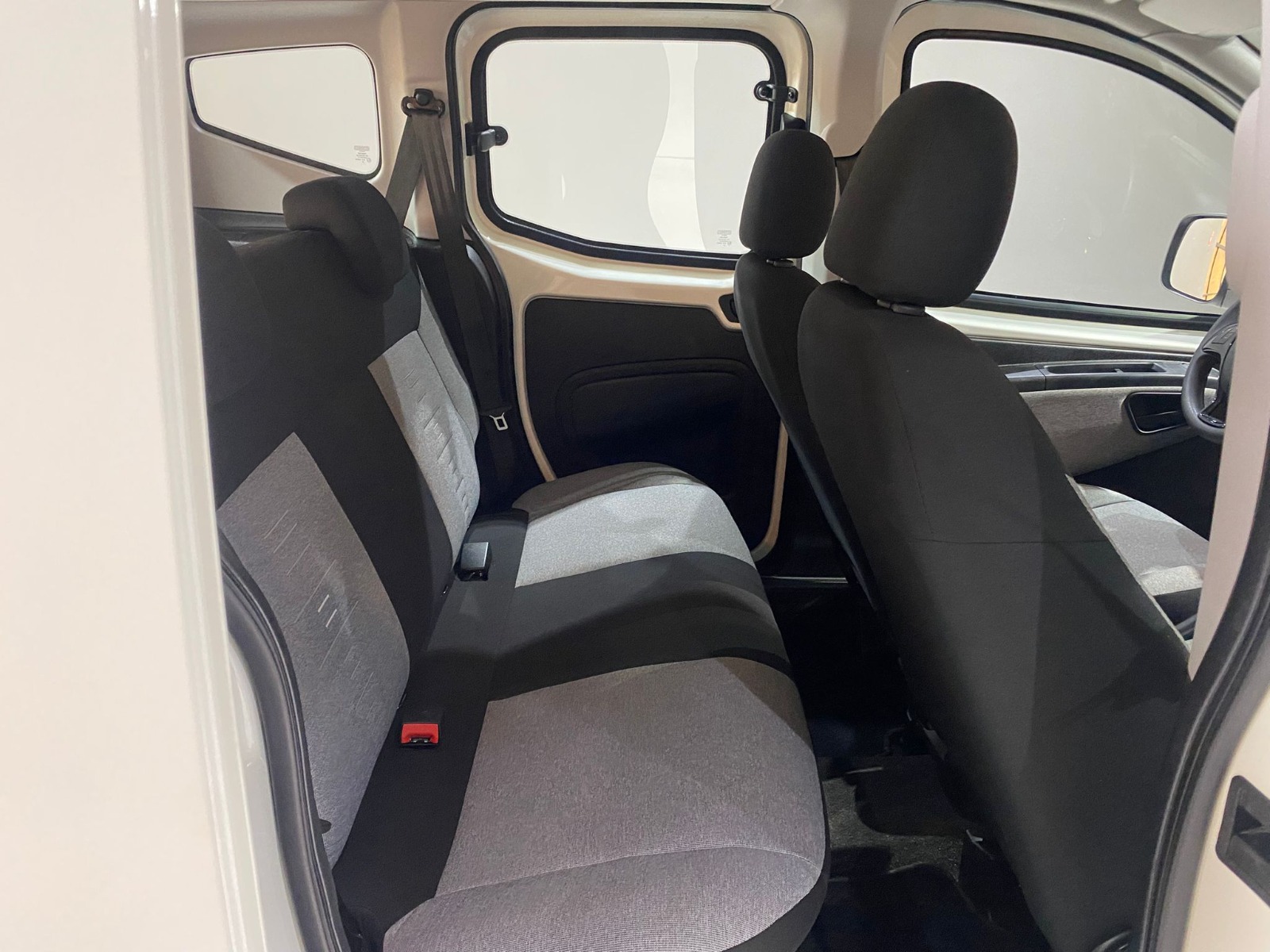 2024 Benzin Manuel Fiat Fiorino Beyaz Gürel Tasarım Aksesuar Otomotiv San. Tic. Ltd. Şti.