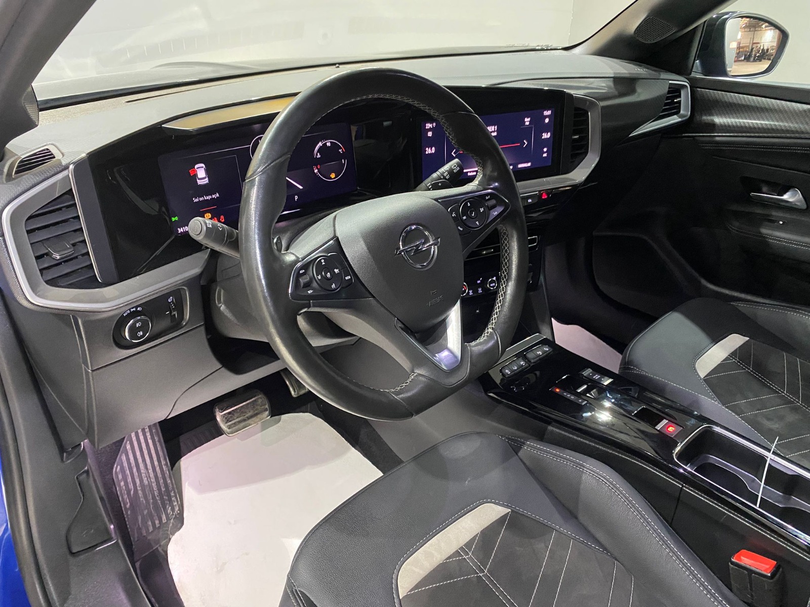 TaksitliOto.Net | 2.El Opel Mokka SUV 1.2 Turbo Ultimate Otomatik | Otomatik & Benzin | Mavi | İzmir.2el 2023 Benzin Otomatik Opel Mokka Mavi Gürel Tasarım Aksesuar Otomotiv San. Tic. Ltd. Şti.