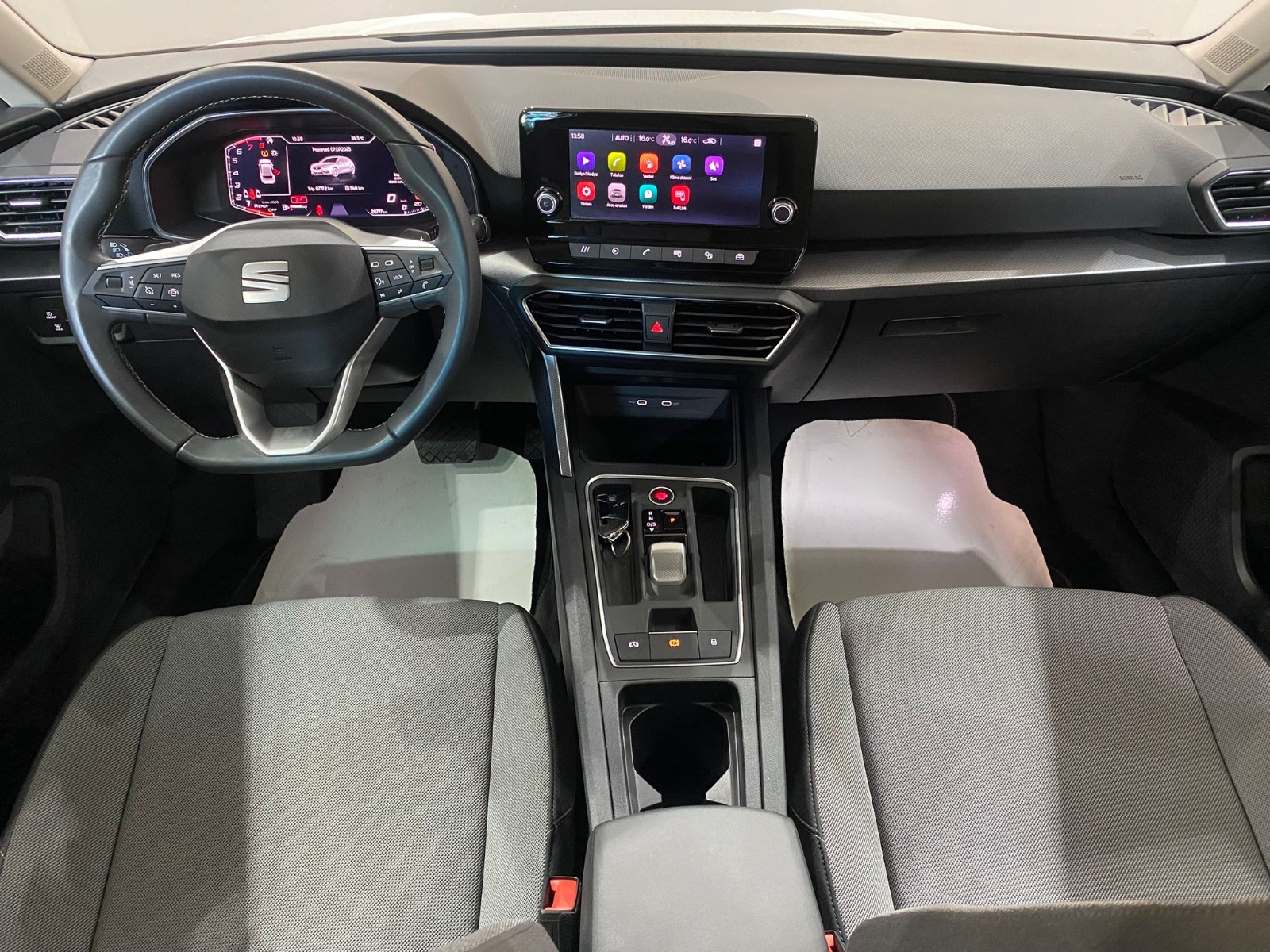 2024 MHEV Otomatik Seat Leon Beyaz Gürel Tasarım Aksesuar Otomotiv San. Tic. Ltd. Şti.