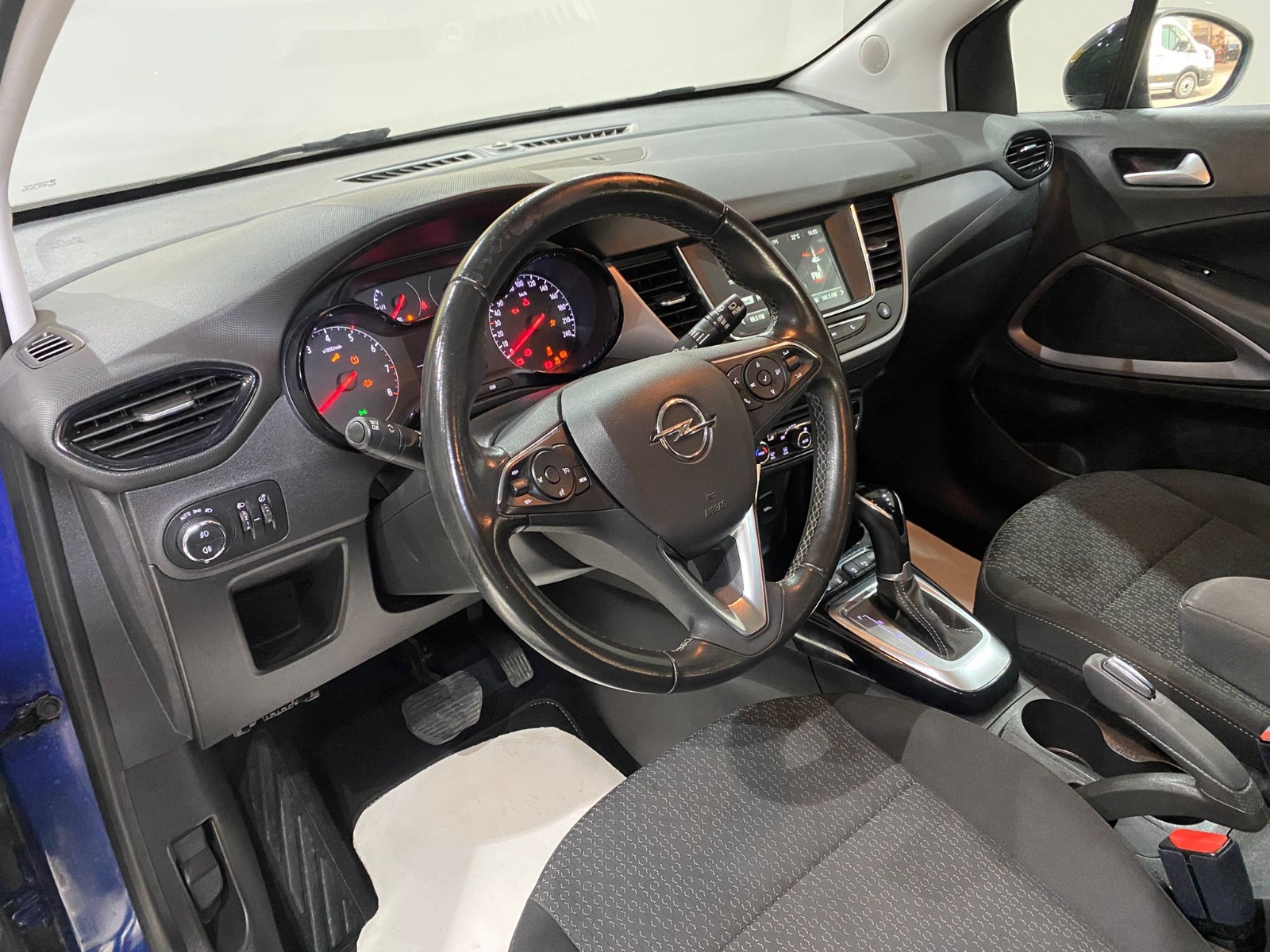 2022 Benzin Otomatik Opel Crossland Mavi Gürel Tasarım Aksesuar Otomotiv San. Tic. Ltd. Şti.