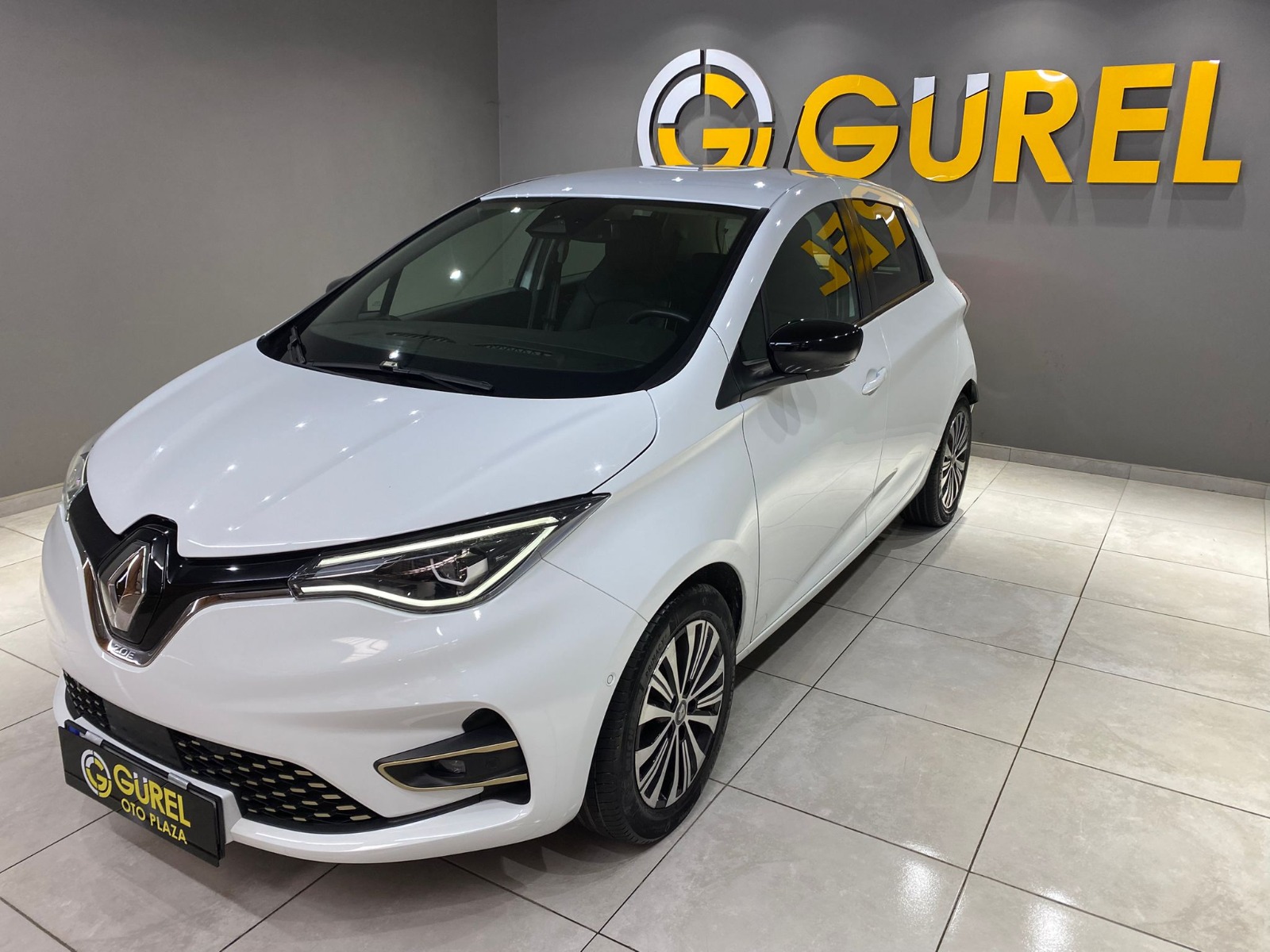2022 Elektrik Otomatik Renault ZOE Beyaz Gürel Tasarım Aksesuar Otomotiv San. Tic. Ltd. Şti.