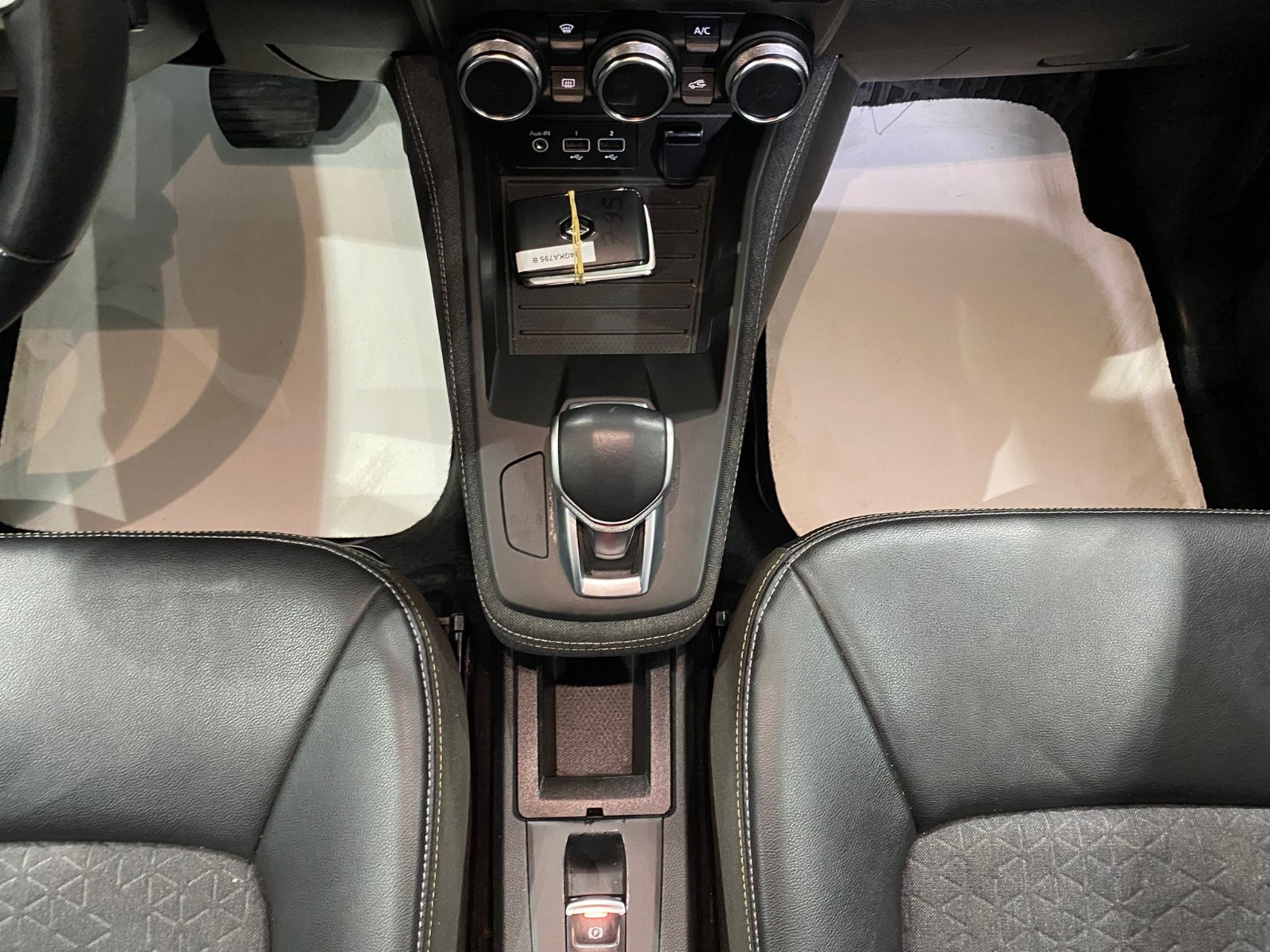2022 Elektrik Otomatik Renault ZOE Beyaz Gürel Tasarım Aksesuar Otomotiv San. Tic. Ltd. Şti.