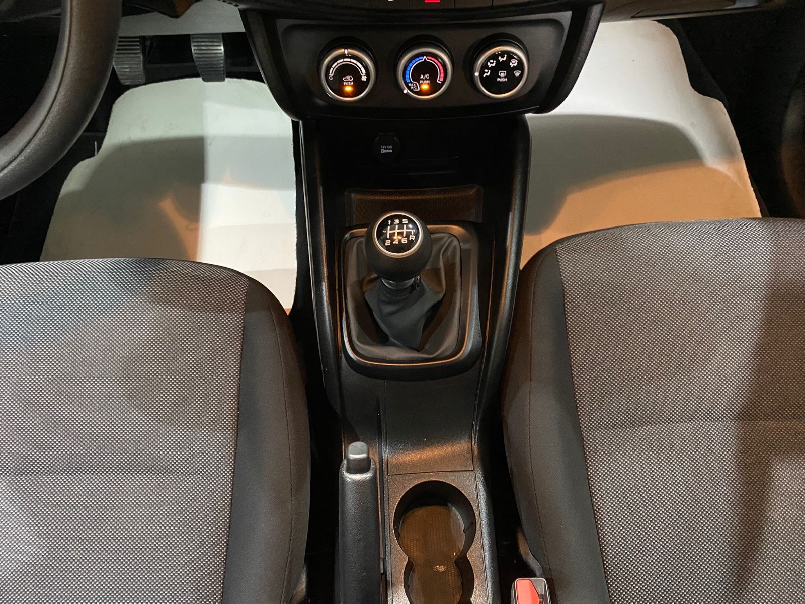 2023 Benzin Manuel Fiat Egea Beyaz Gürel Tasarım Aksesuar Otomotiv San. Tic. Ltd. Şti.