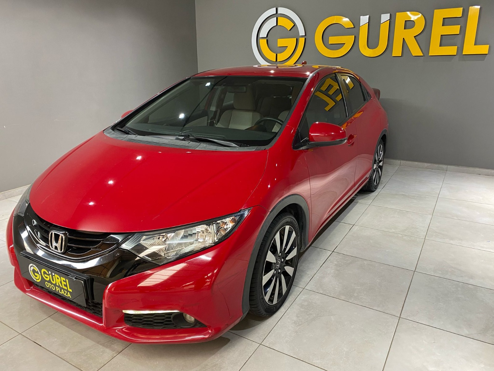 2014 Dizel Manuel Honda Civic Kırmızı Gürel Tasarım Aksesuar Otomotiv San. Tic. Ltd. Şti.