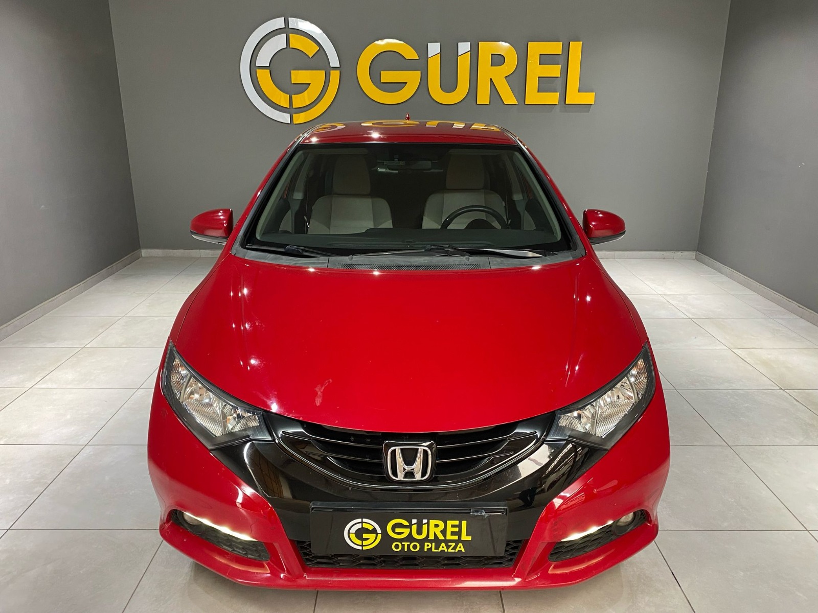 2014 Dizel Manuel Honda Civic Kırmızı Gürel Tasarım Aksesuar Otomotiv San. Tic. Ltd. Şti.
