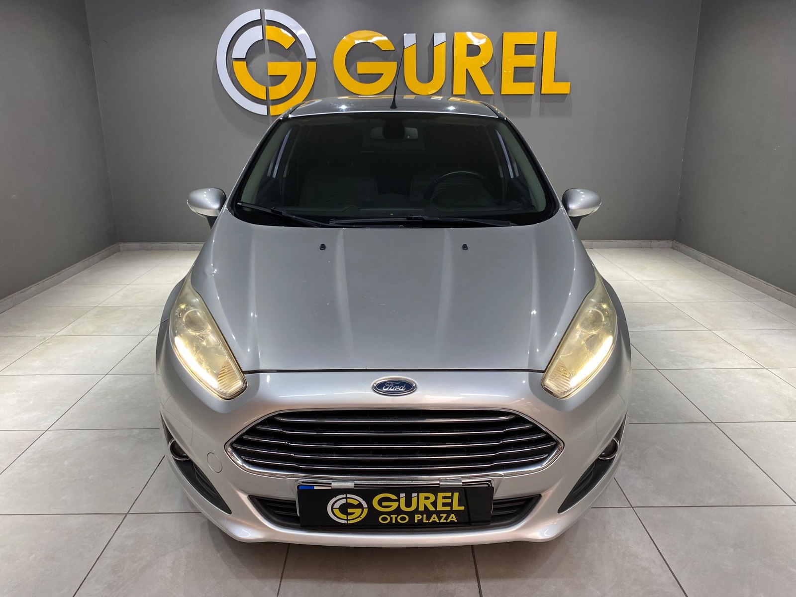2013 Benzin Otomatik Ford Fiesta Gri Gürel Tasarım Aksesuar Otomotiv San. Tic. Ltd. Şti.