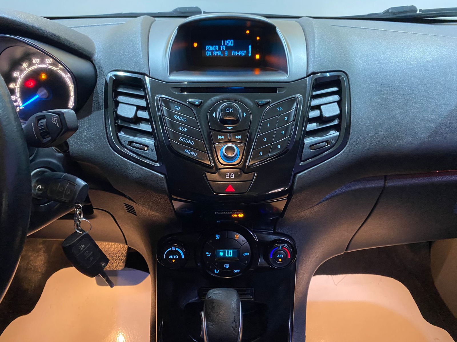 2013 Benzin Otomatik Ford Fiesta Gri Gürel Tasarım Aksesuar Otomotiv San. Tic. Ltd. Şti.