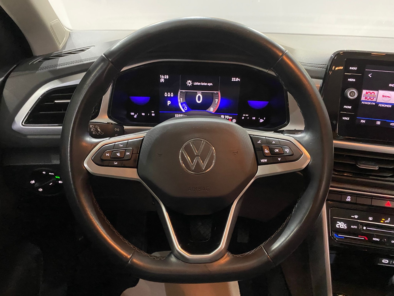 2023 Benzin Otomatik Volkswagen T-Roc Gümüş Gri Gürel Tasarım Aksesuar Otomotiv San. Tic. Ltd. Şti.