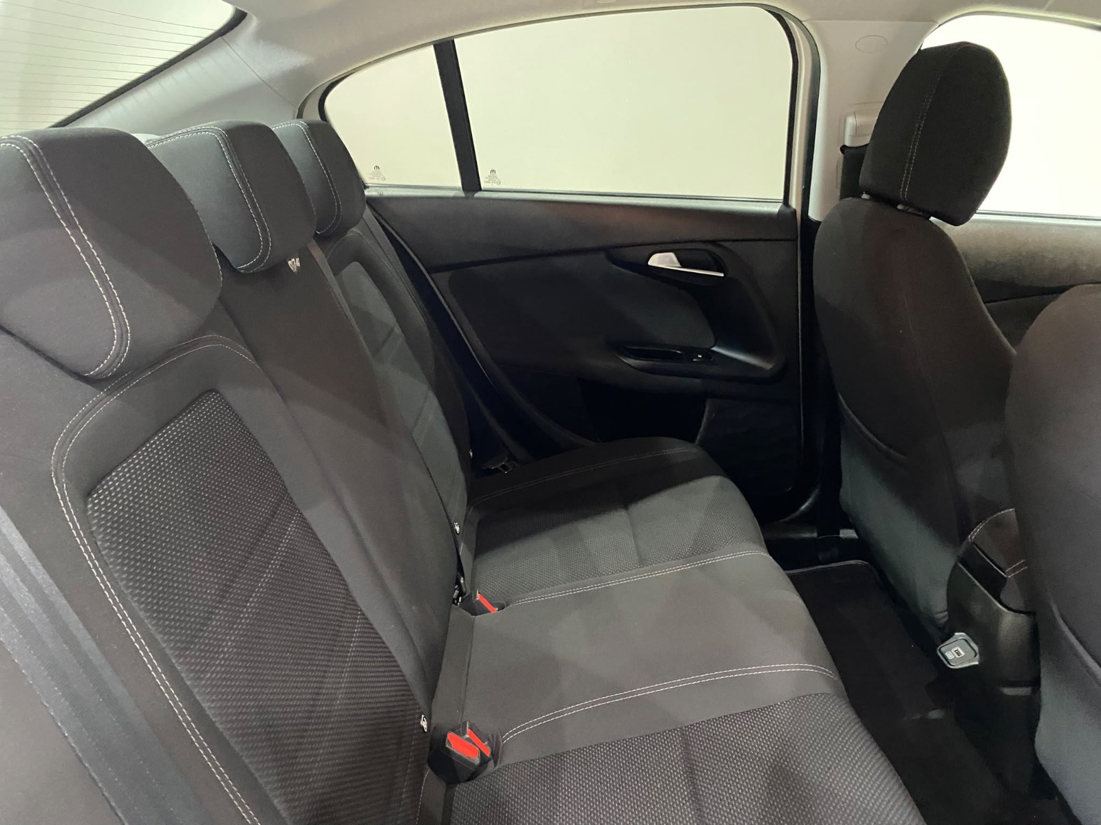 2021 Benzin Manuel Fiat Egea Beyaz Gürel Tasarım Aksesuar Otomotiv San. Tic. Ltd. Şti.