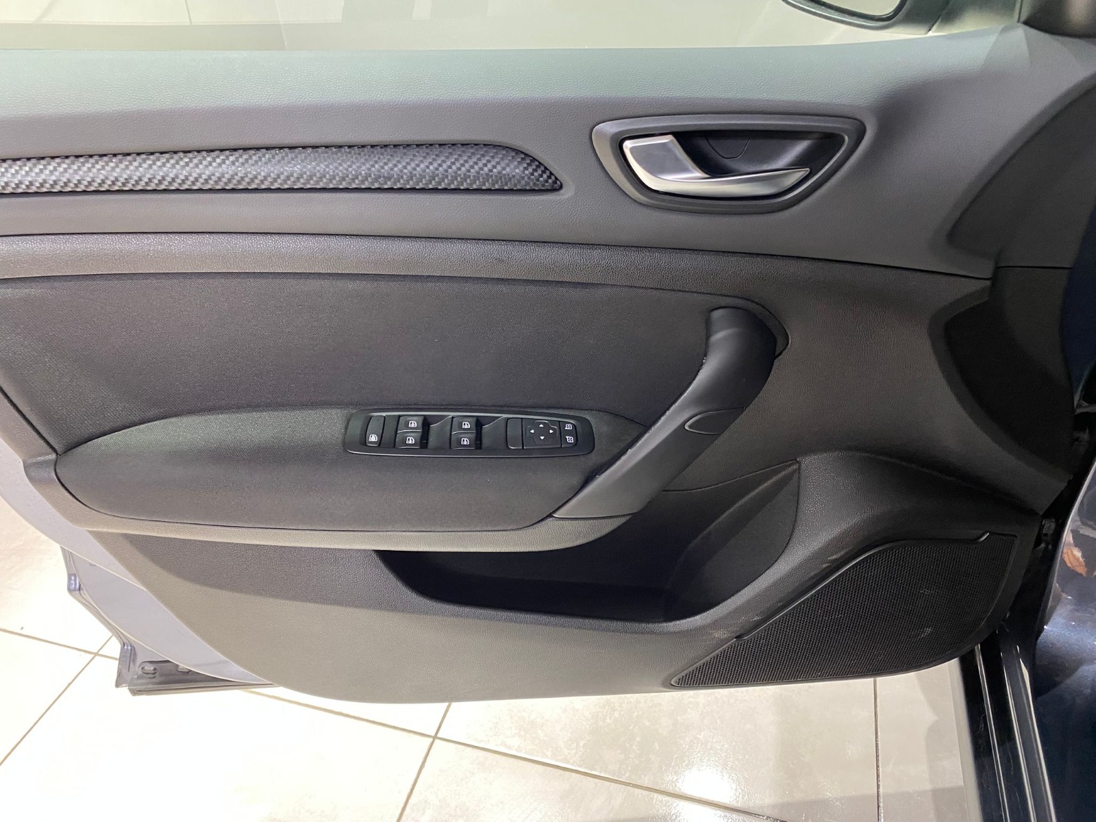 2023 Benzin Otomatik Renault Megane Gri Gürel Tasarım Aksesuar Otomotiv San. Tic. Ltd. Şti.