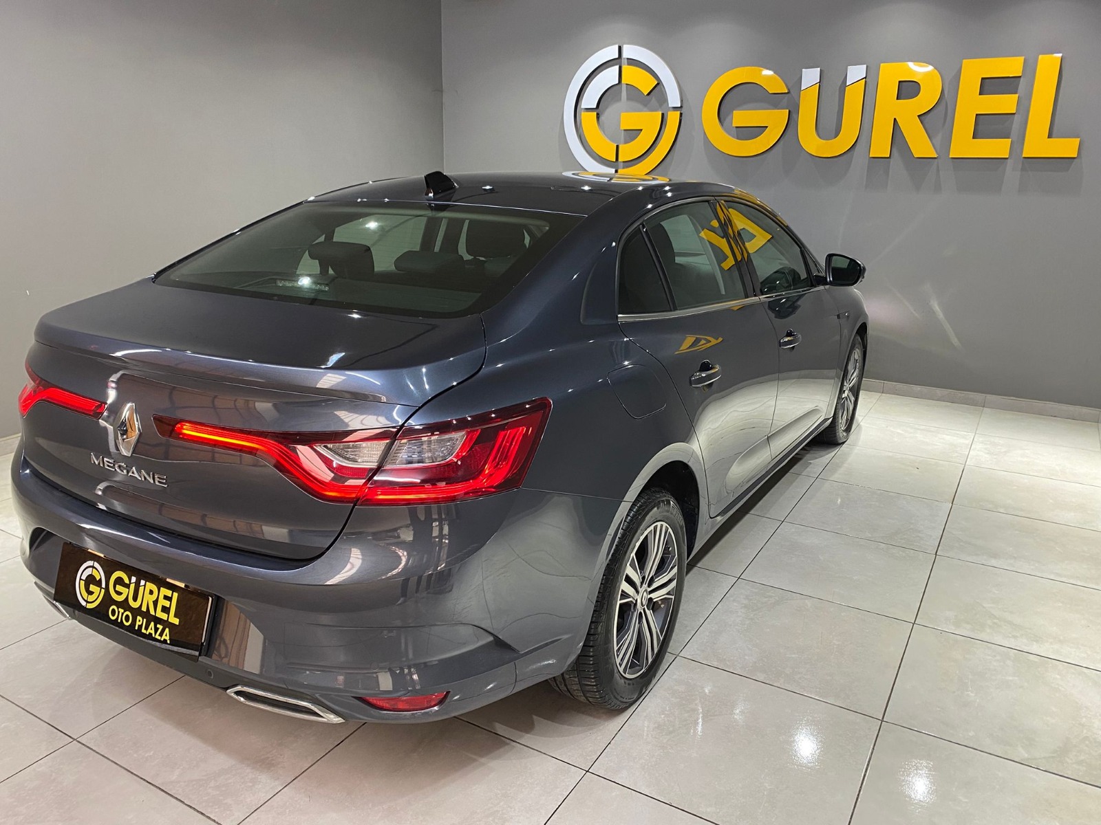 2023 Benzin Otomatik Renault Megane Gri Gürel Tasarım Aksesuar Otomotiv San. Tic. Ltd. Şti.