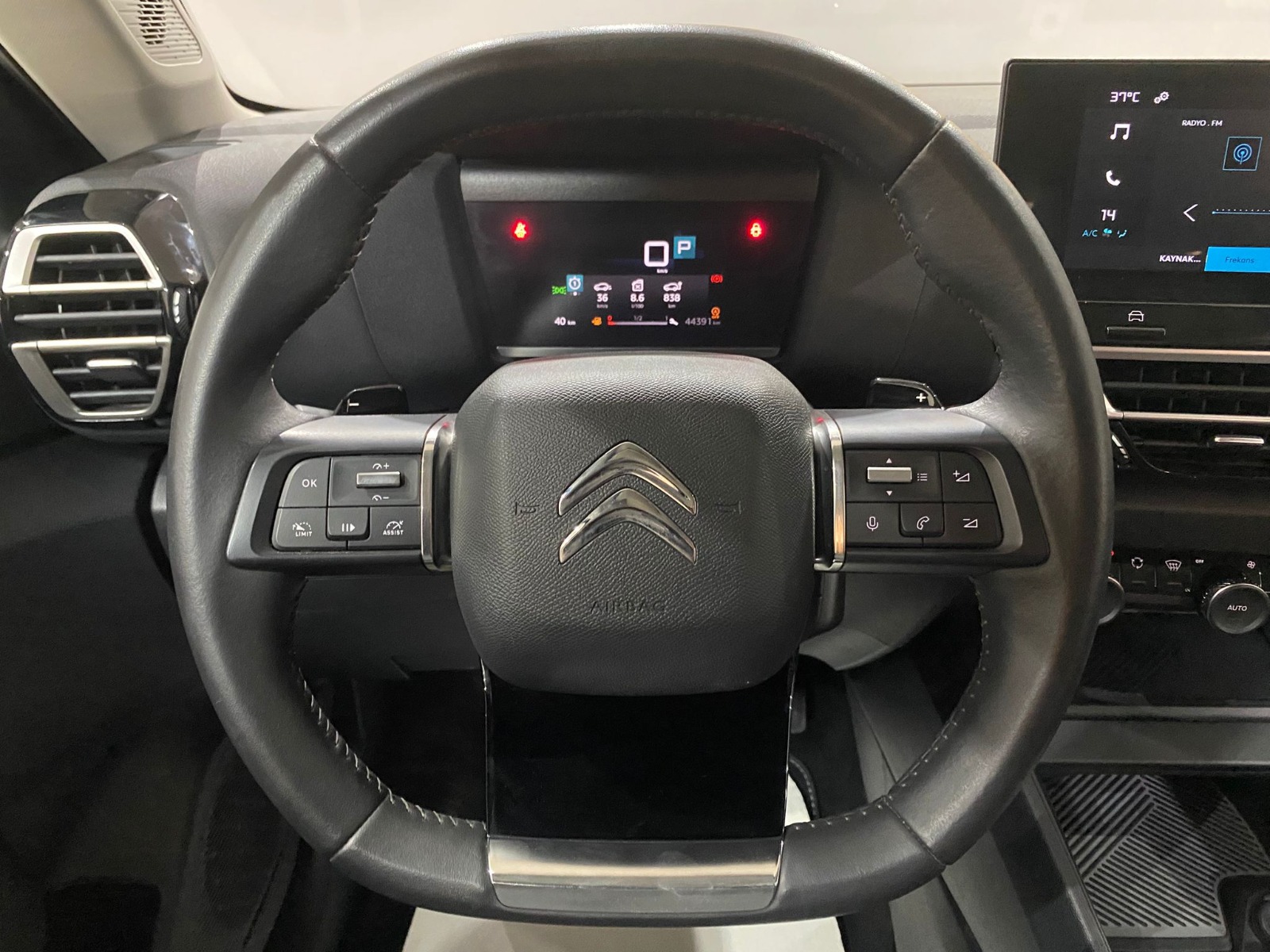 2022 Benzin Otomatik Citroen C4 Gri Gürel Tasarım Aksesuar Otomotiv San. Tic. Ltd. Şti.