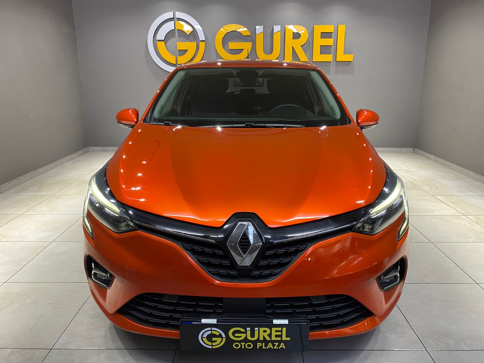 2020 Benzin Otomatik Renault Clio Turuncu Gürel Tasarım Aksesuar Otomotiv San. Tic. Ltd. Şti.