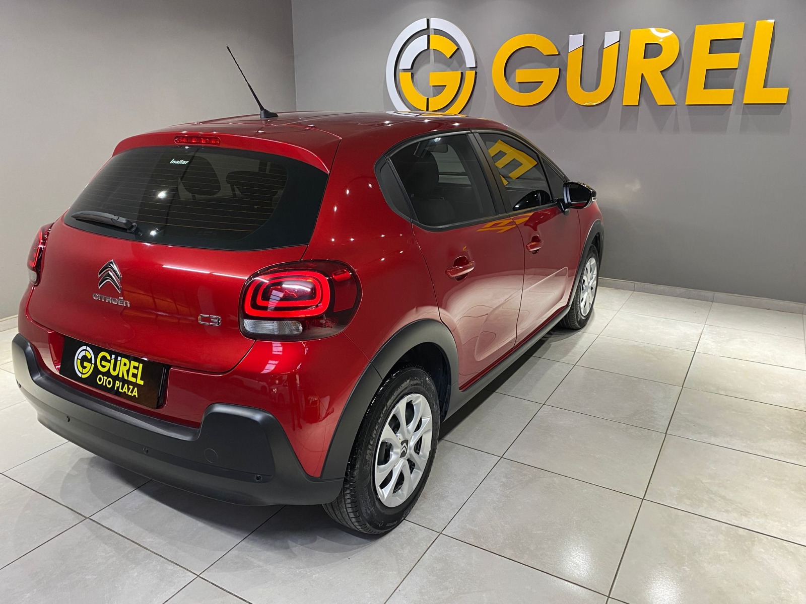 2021 Benzin Manuel Citroen C3 Kırmızı Gürel Tasarım Aksesuar Otomotiv San. Tic. Ltd. Şti.