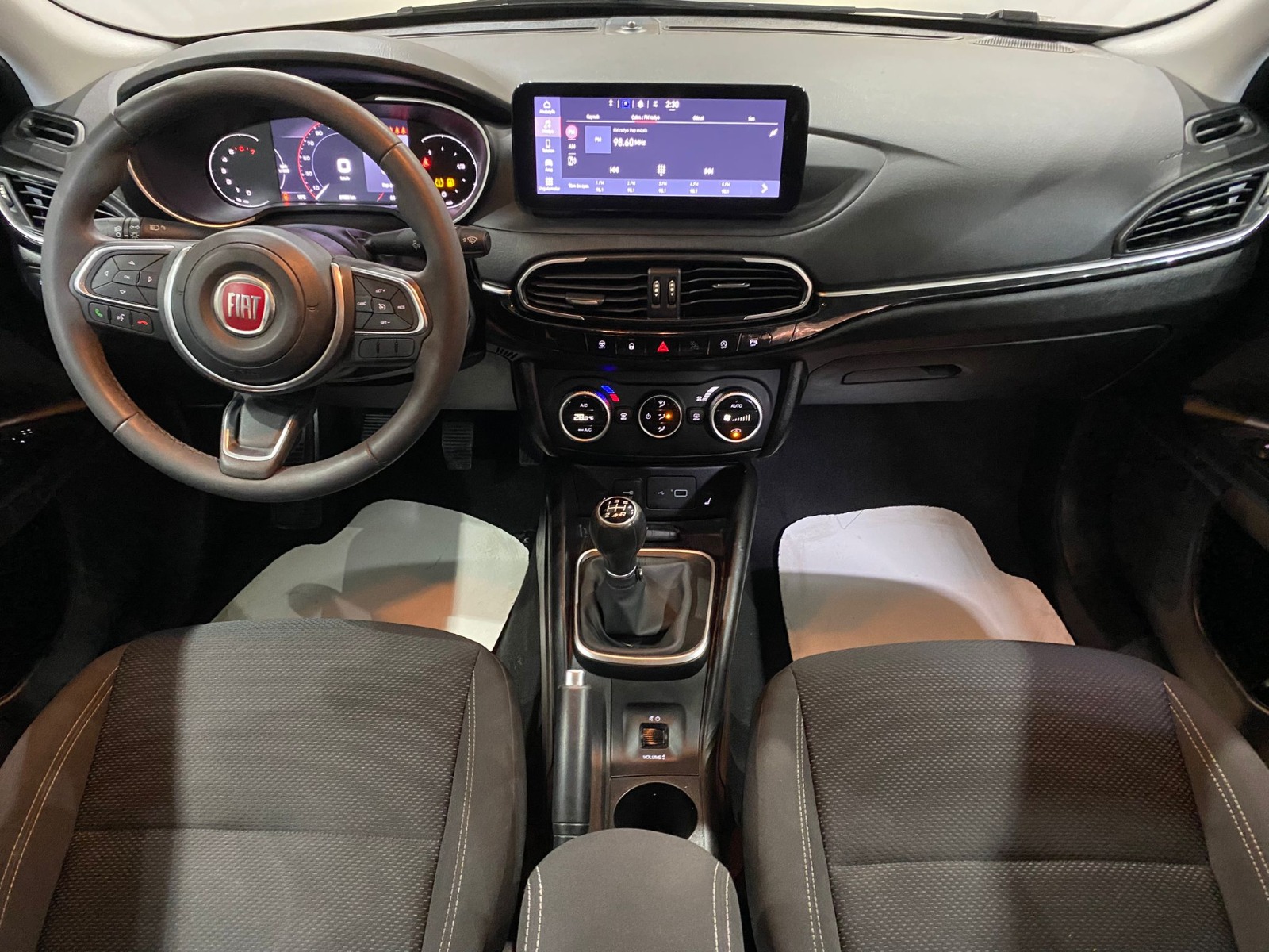 2021 Benzin Manuel Fiat Egea Gri Gürel Tasarım Aksesuar Otomotiv San. Tic. Ltd. Şti.