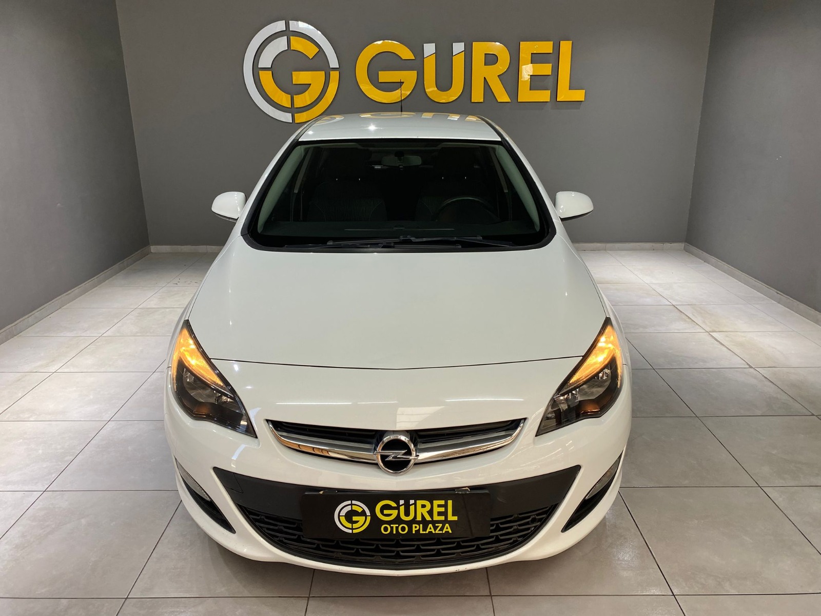 2018 Benzin Manuel Opel Astra Beyaz Gürel Tasarım Aksesuar Otomotiv San. Tic. Ltd. Şti.