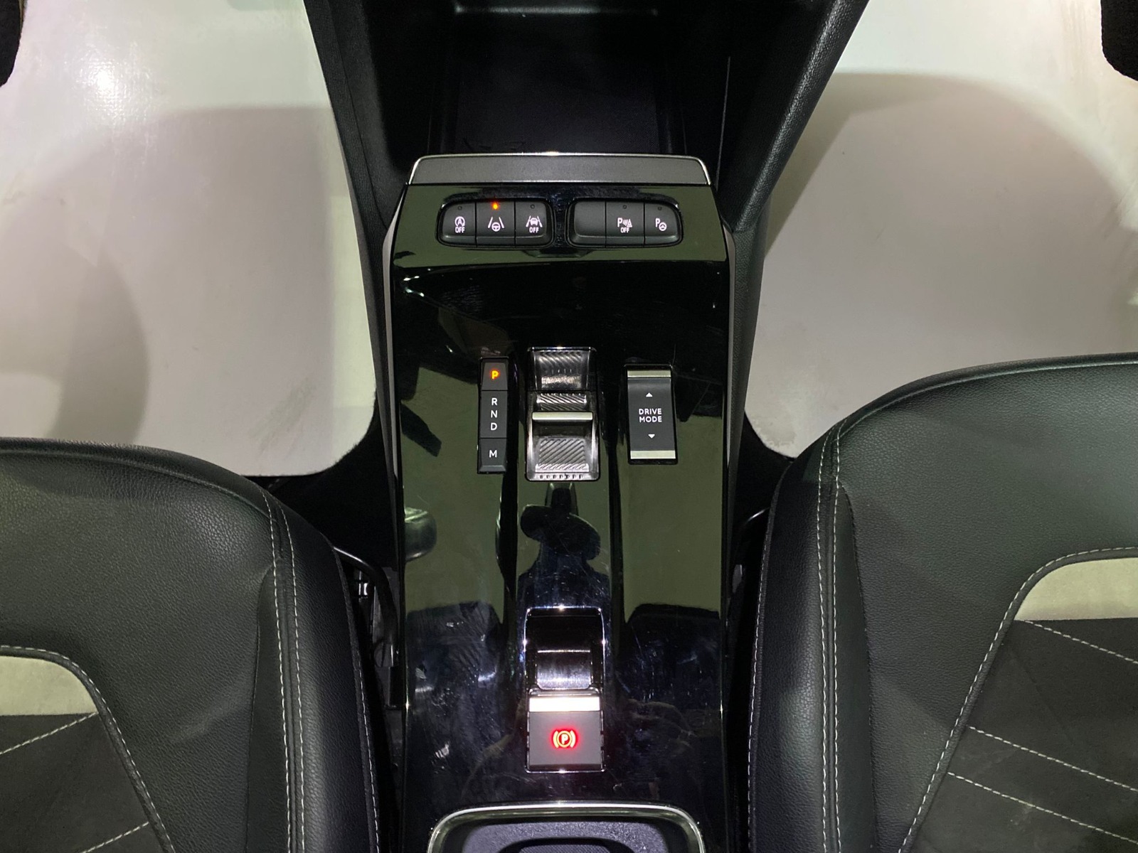 2021 Benzin Otomatik Opel Mokka Gri Gürel Tasarım Aksesuar Otomotiv San. Tic. Ltd. Şti.