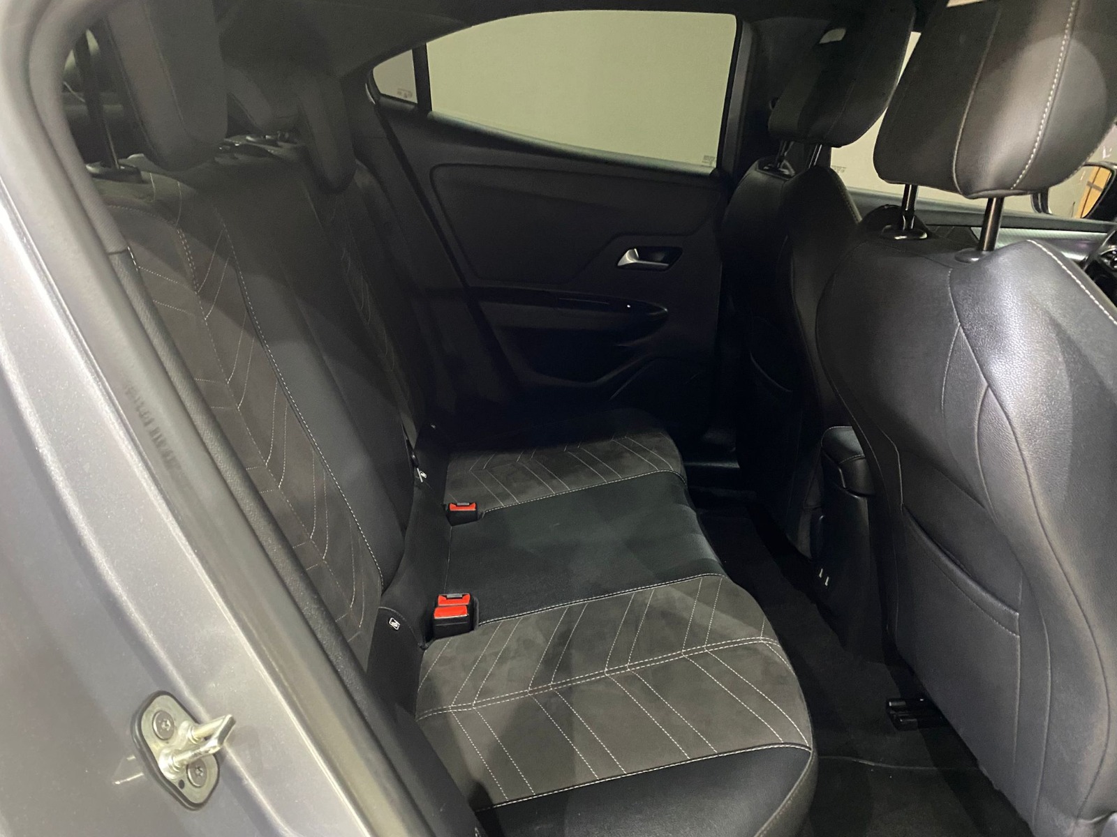 2021 Benzin Otomatik Opel Mokka Gri Gürel Tasarım Aksesuar Otomotiv San. Tic. Ltd. Şti.